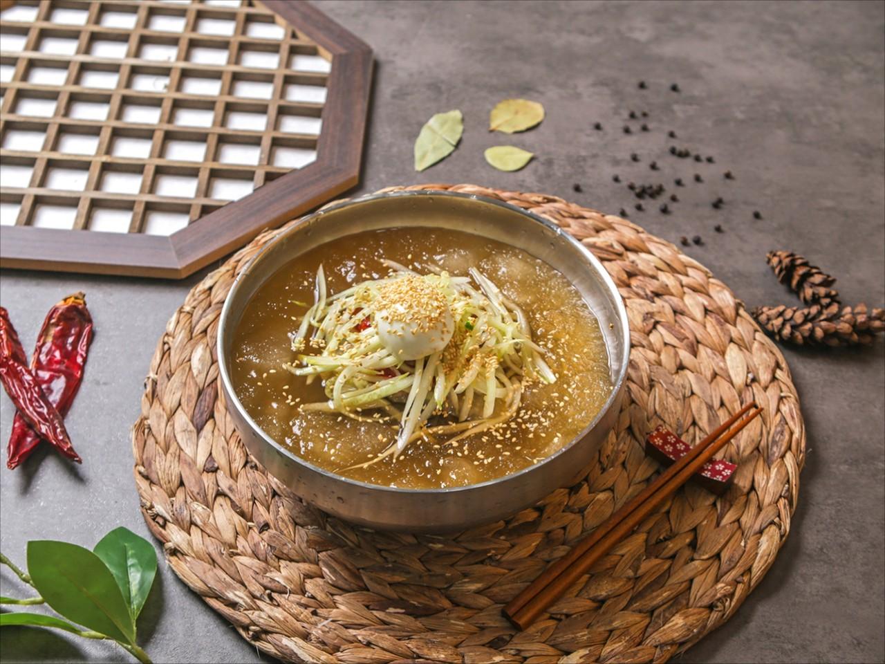 통큰생바지락손칼국수&칡냉면