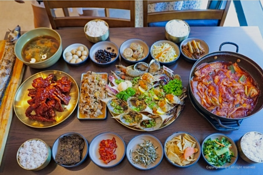여수게장한상 낭만별식 라테라스점