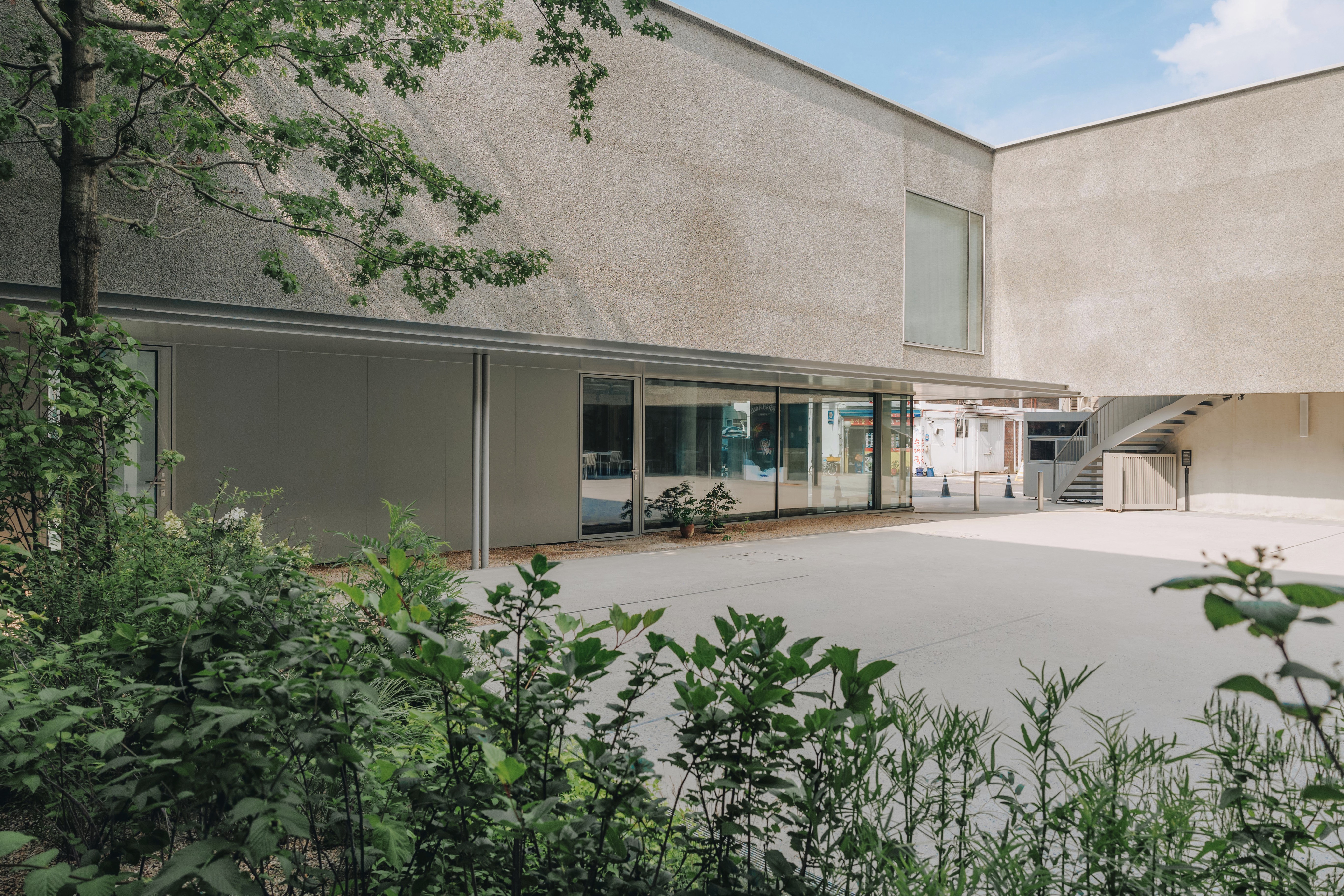 LCDC SEOUL 내부 또는 관련 모습