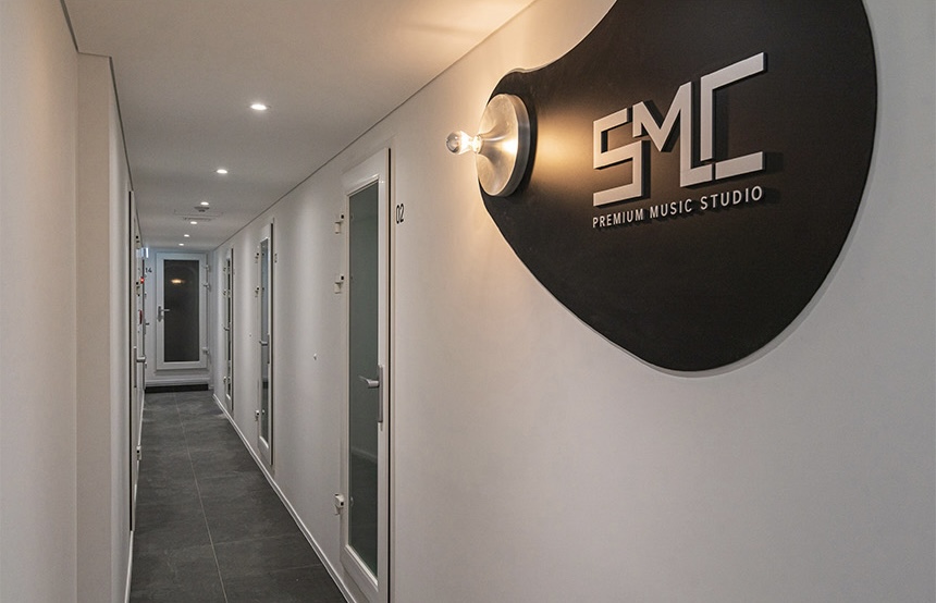 1번째 스튜디오 사진