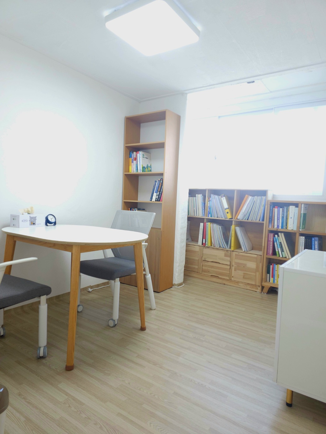 심리상담센터 곁에, 대표 이미지