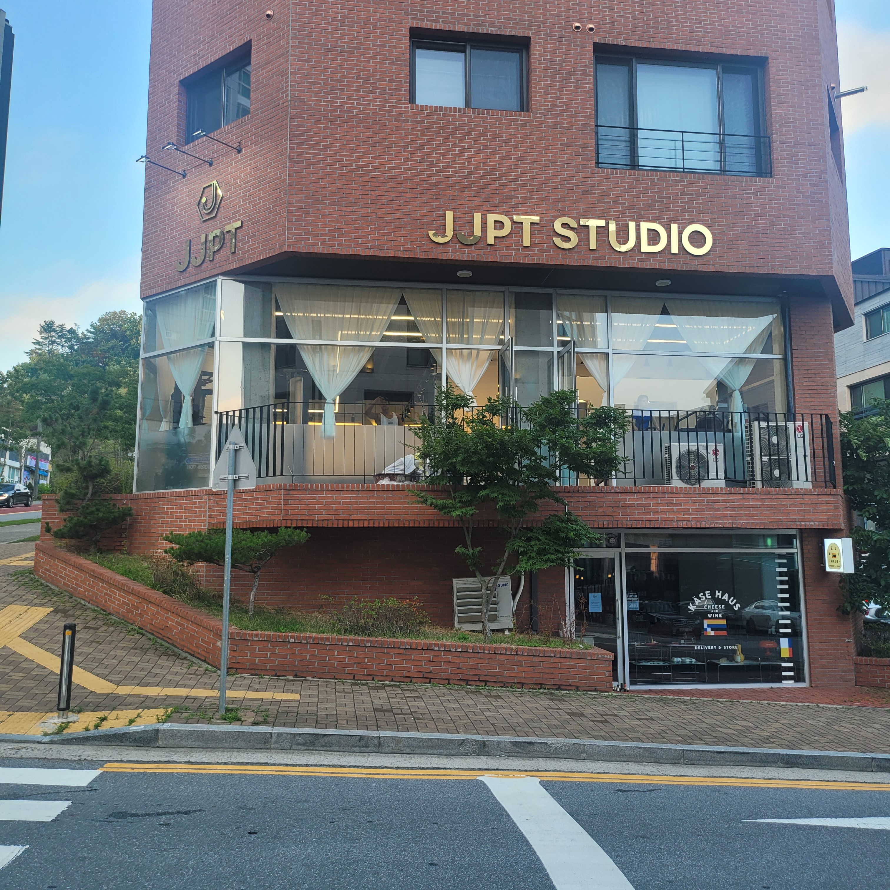 JJ피티스튜디오