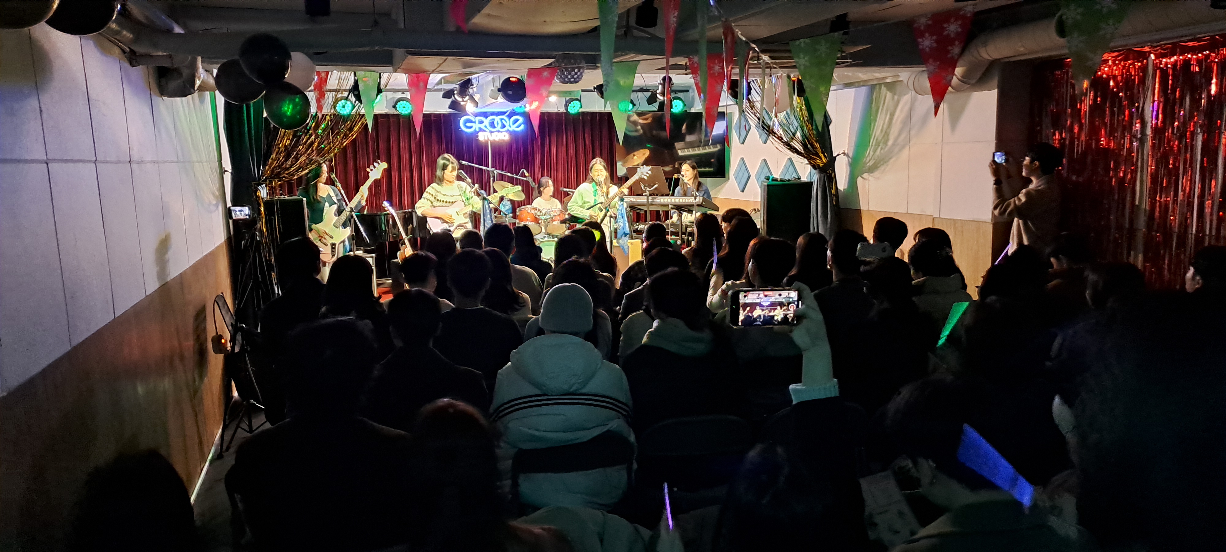 3번째 스튜디오 사진