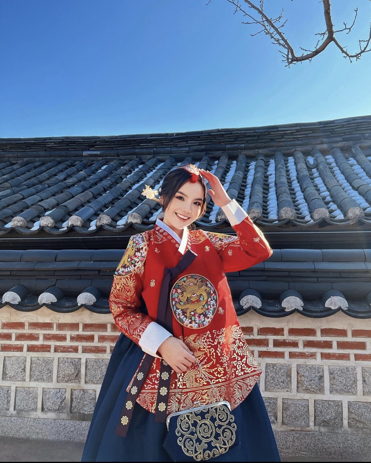 북촌한복럭셔리 내부 또는 관련 모습