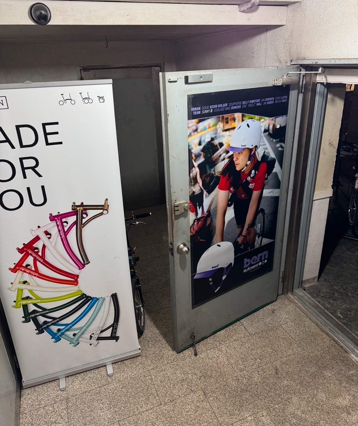 힌지 대표 이미지