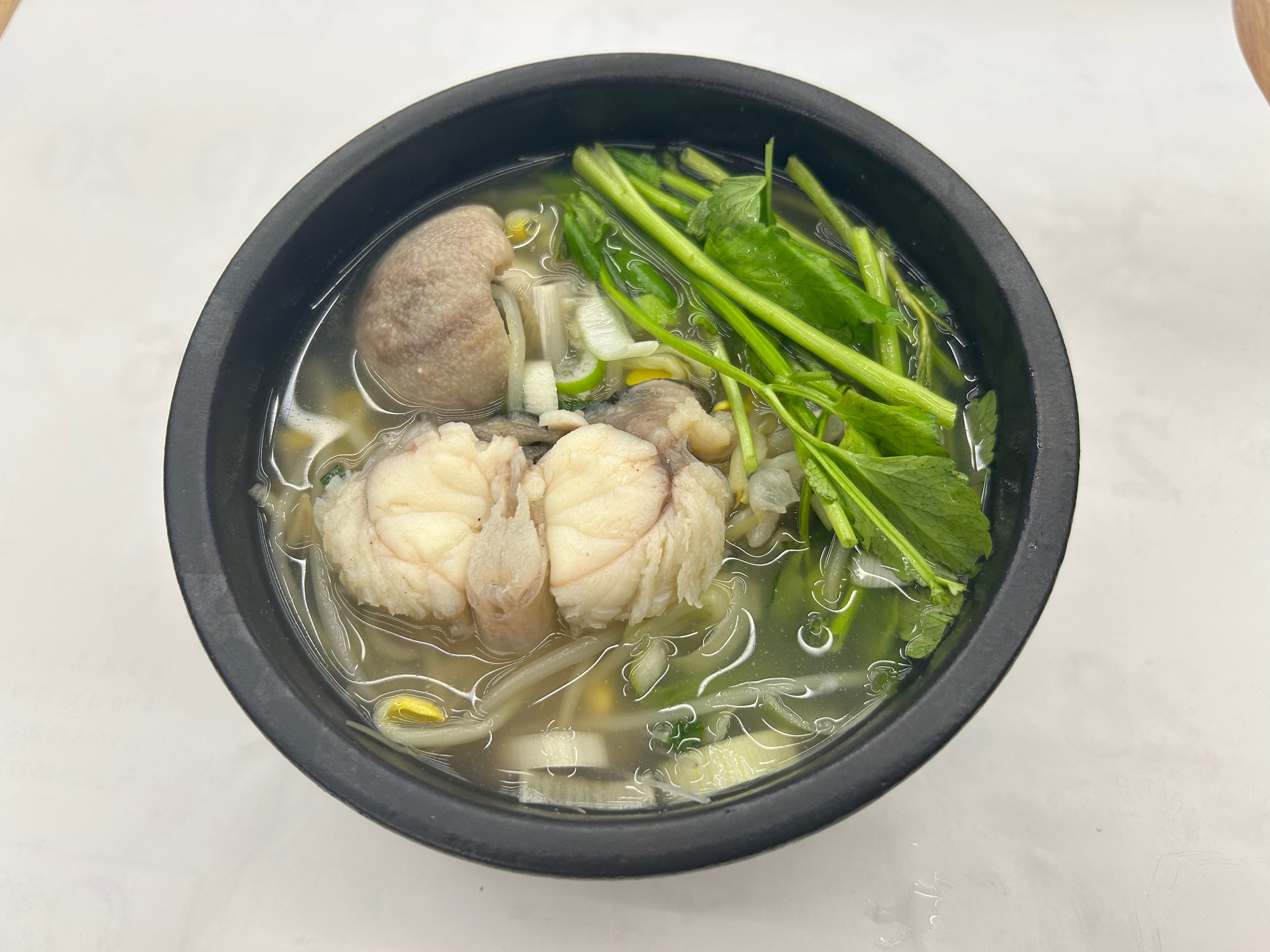 엄마돼지국밥