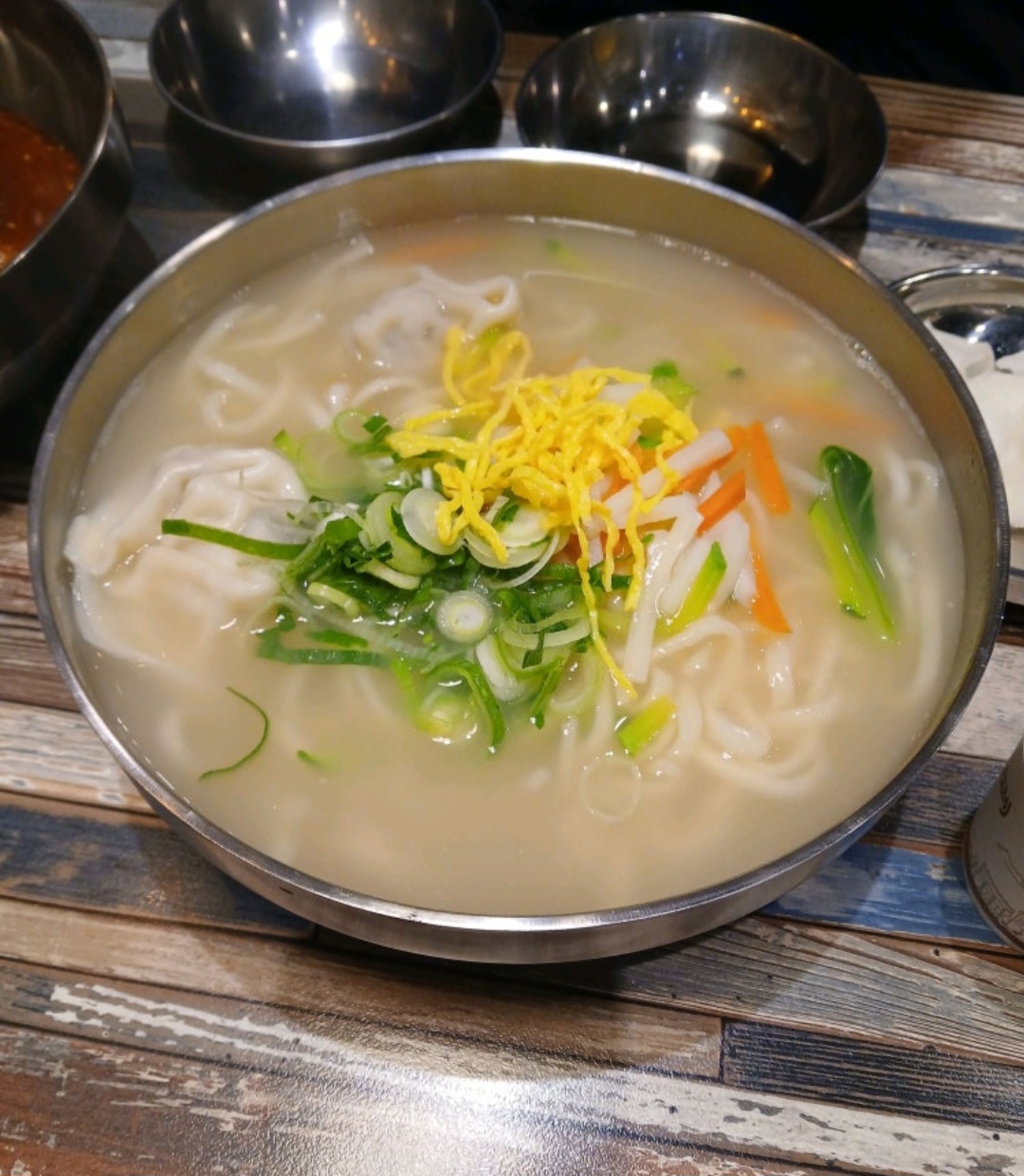 1988 필미경성면옥 삼송본점