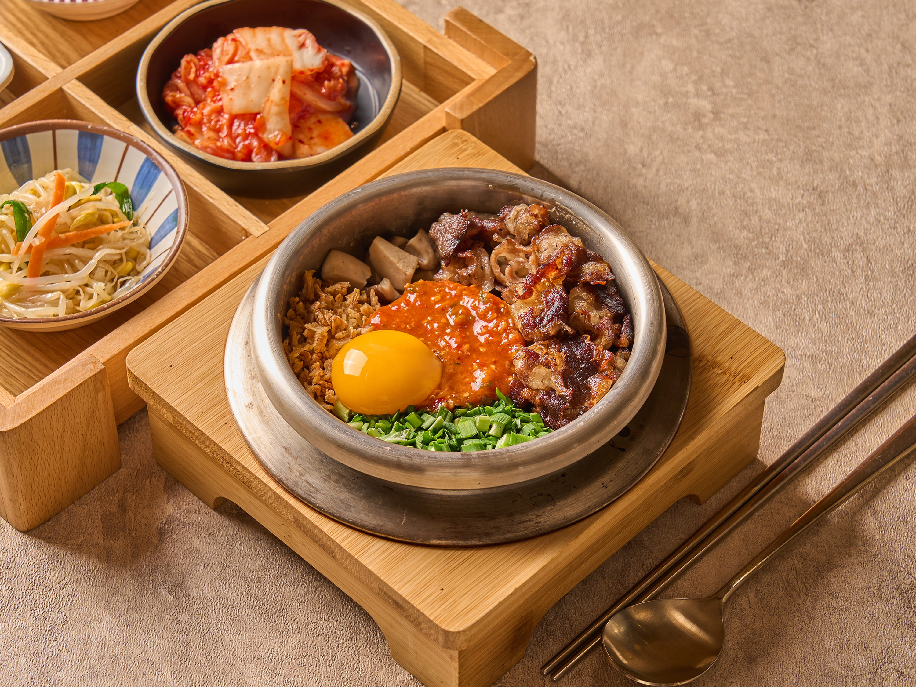 우삼겹쌈장솥밥