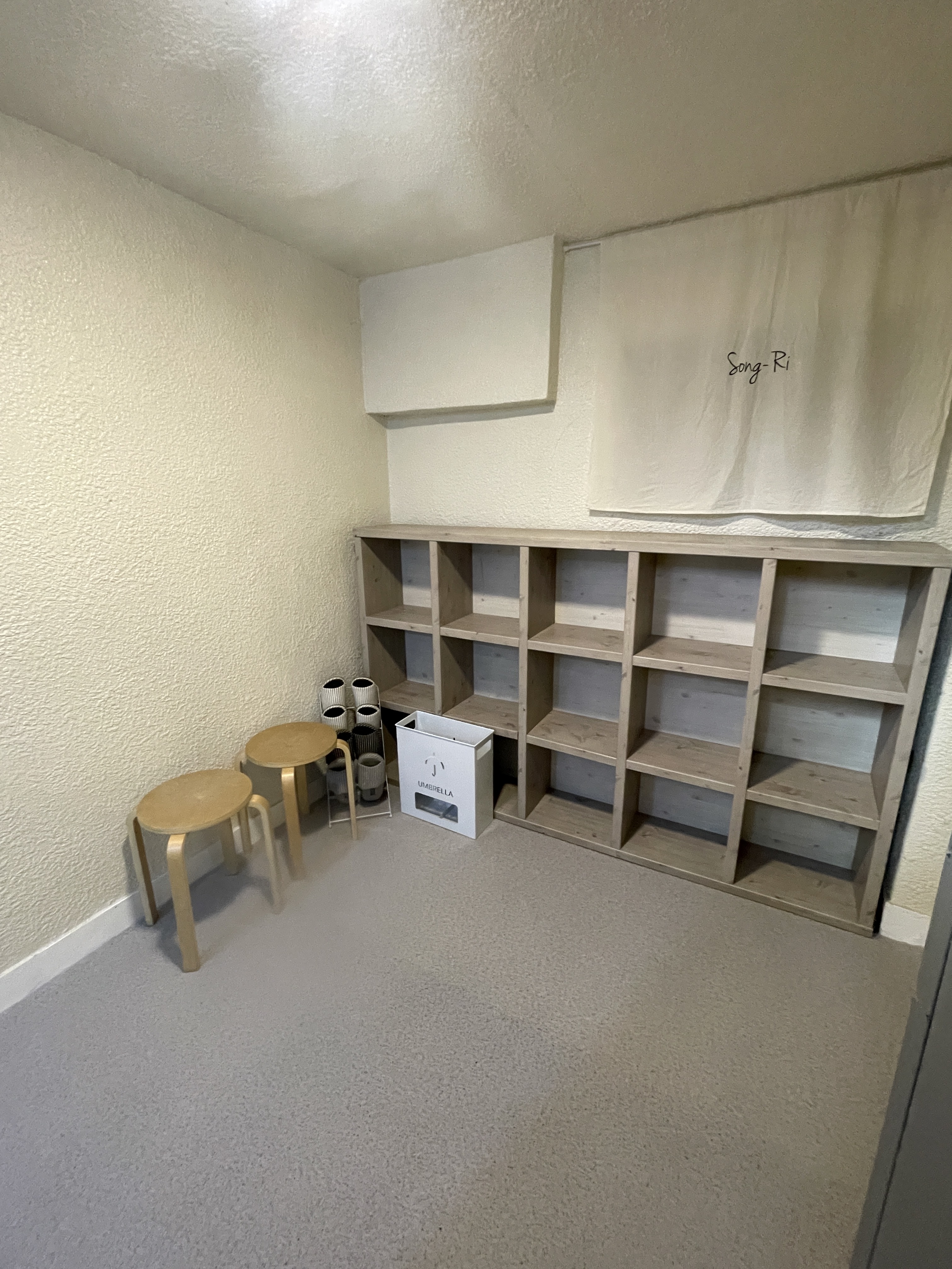 3번째 스튜디오 사진