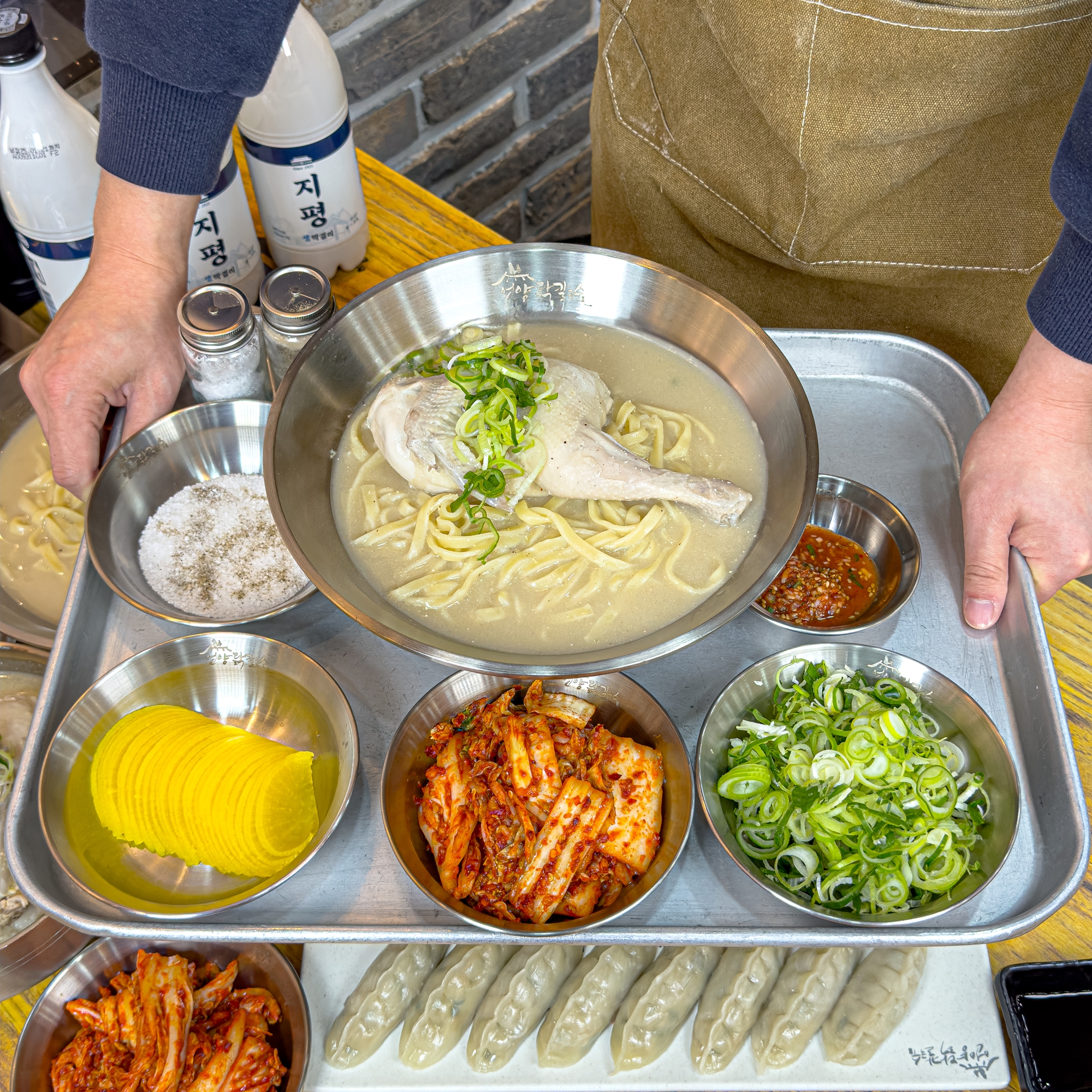 언양닭칼국수 수원 영통점