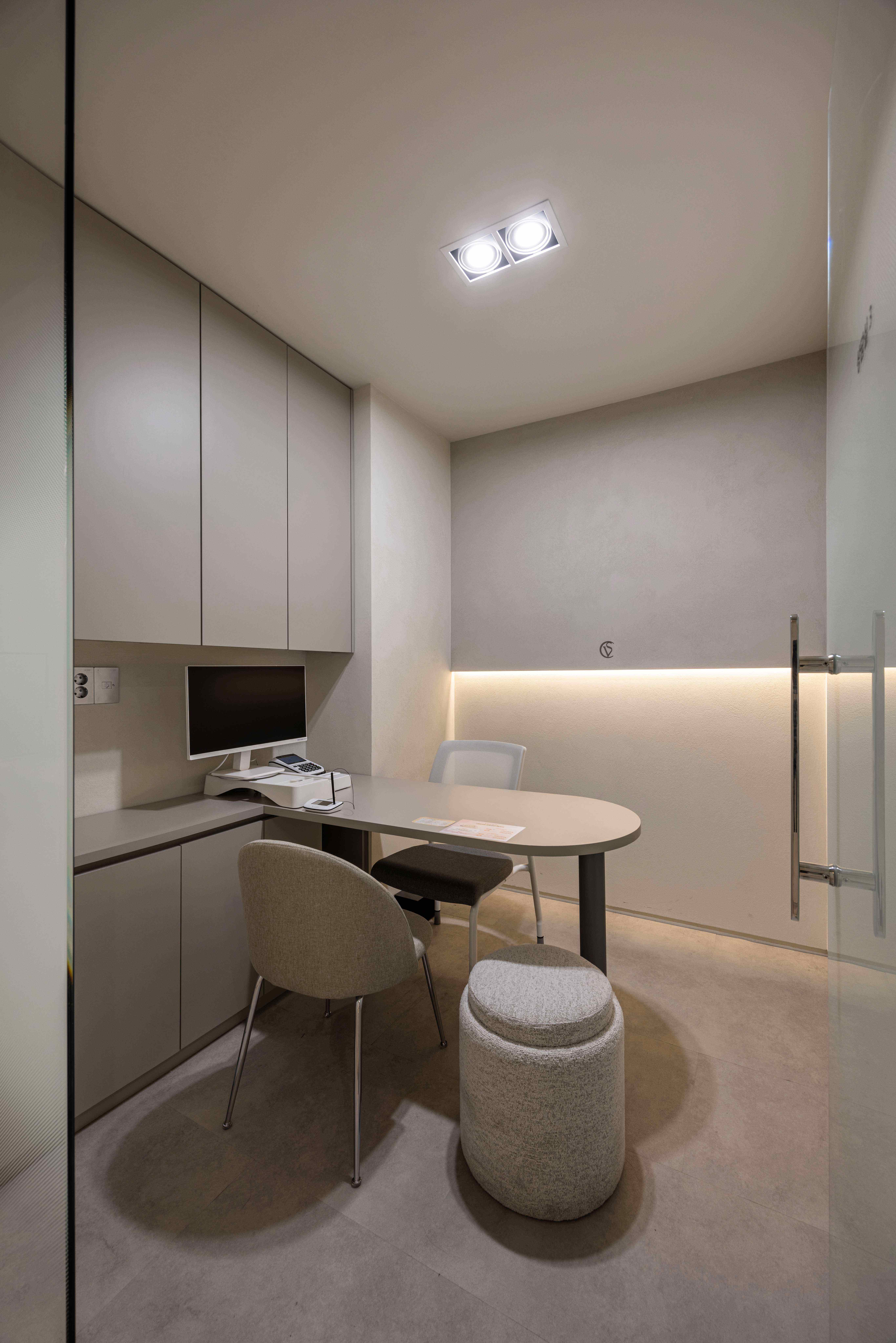 밴스의원 명동 대표 이미지