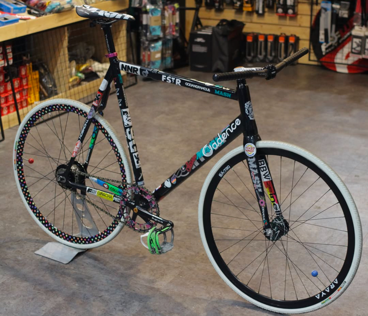 백스테이지 대표 이미지