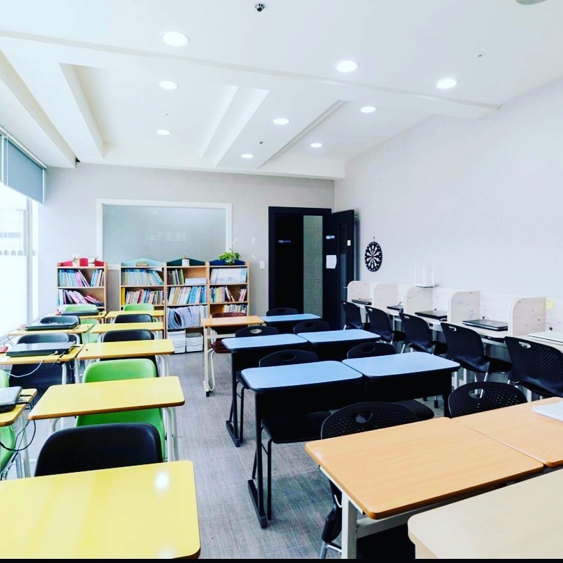 공내아뇌 영어 수학 학원 대표 이미지