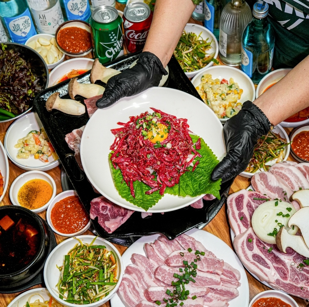 내고향정육점식당 성수본점