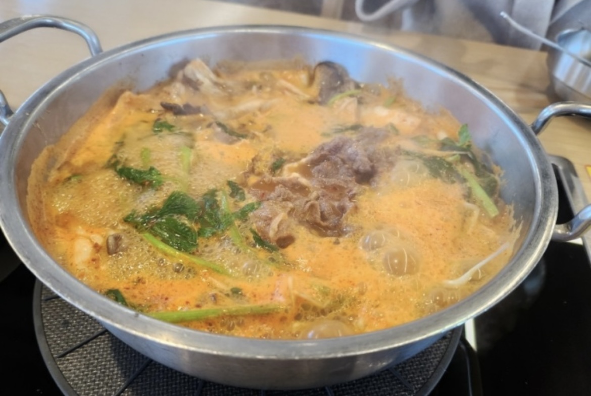 청담칼국수