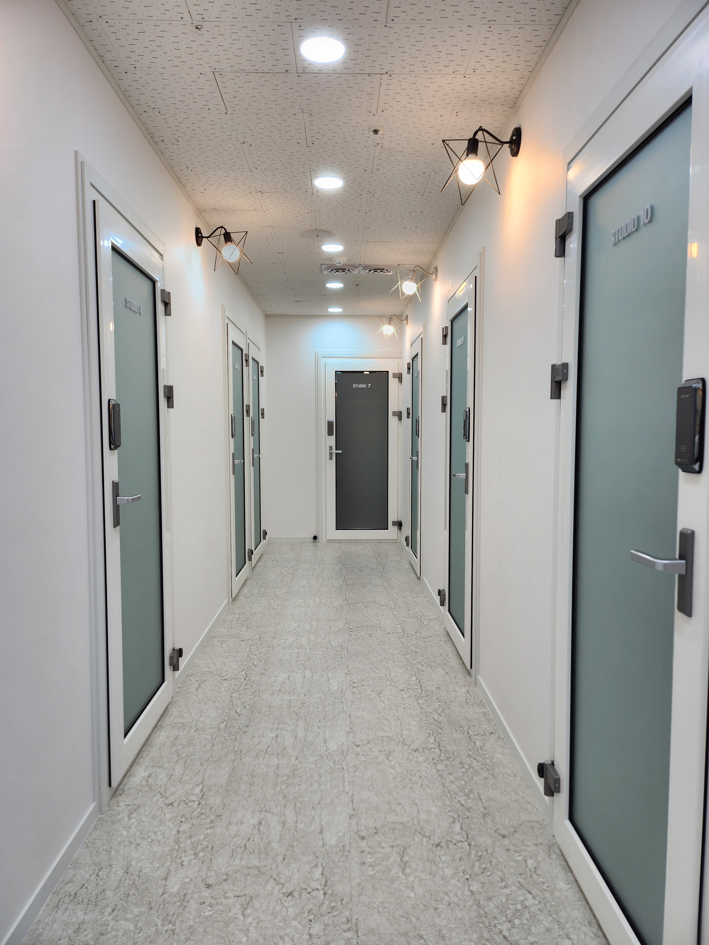 5번째 스튜디오 사진