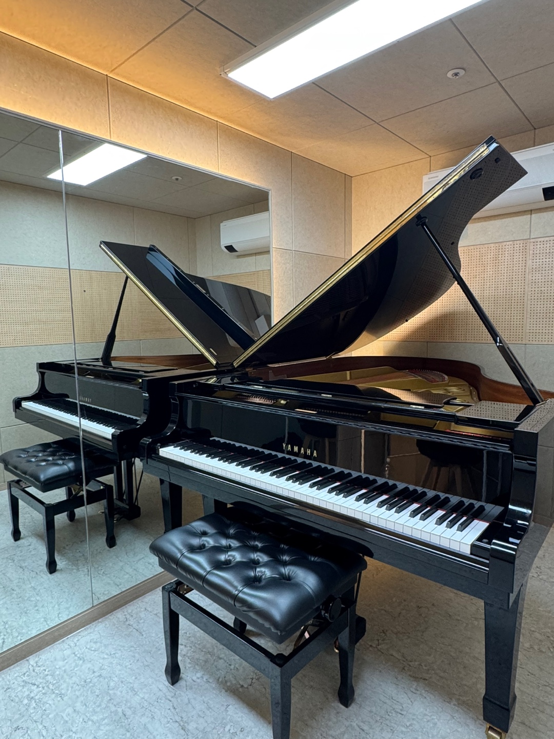 4번째 스튜디오 사진