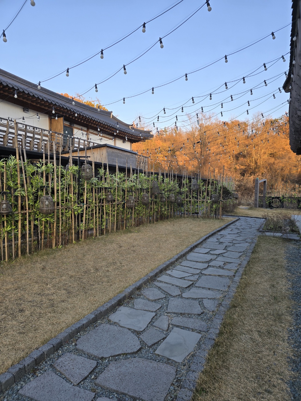 경주 호텔식 감성 숙소 한옥 풀빌라 펜션 라라