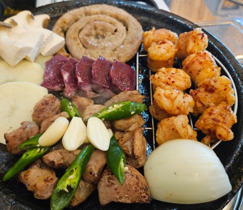 윤가황소곱창 봉명동직영점