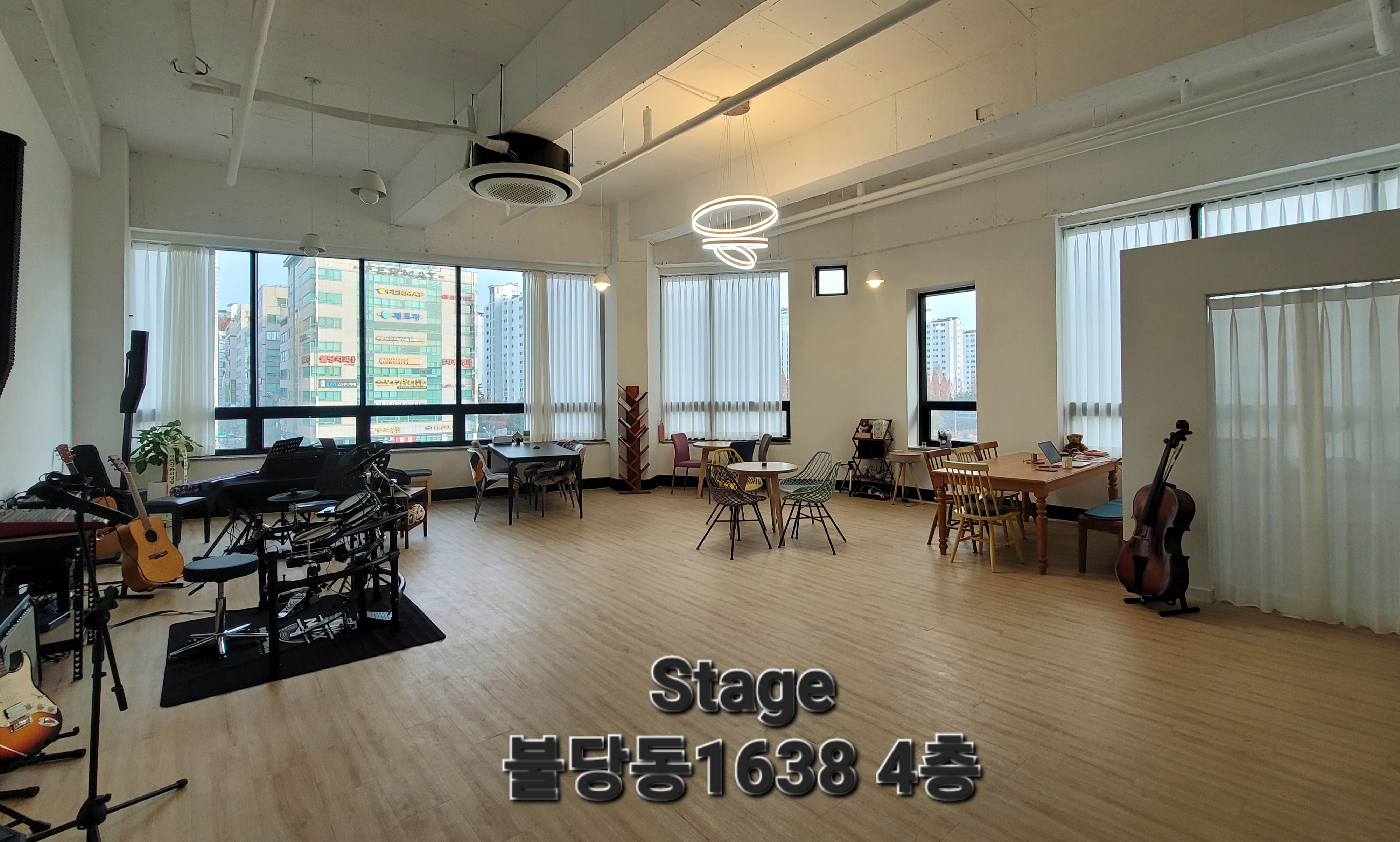 1번째 스튜디오 사진