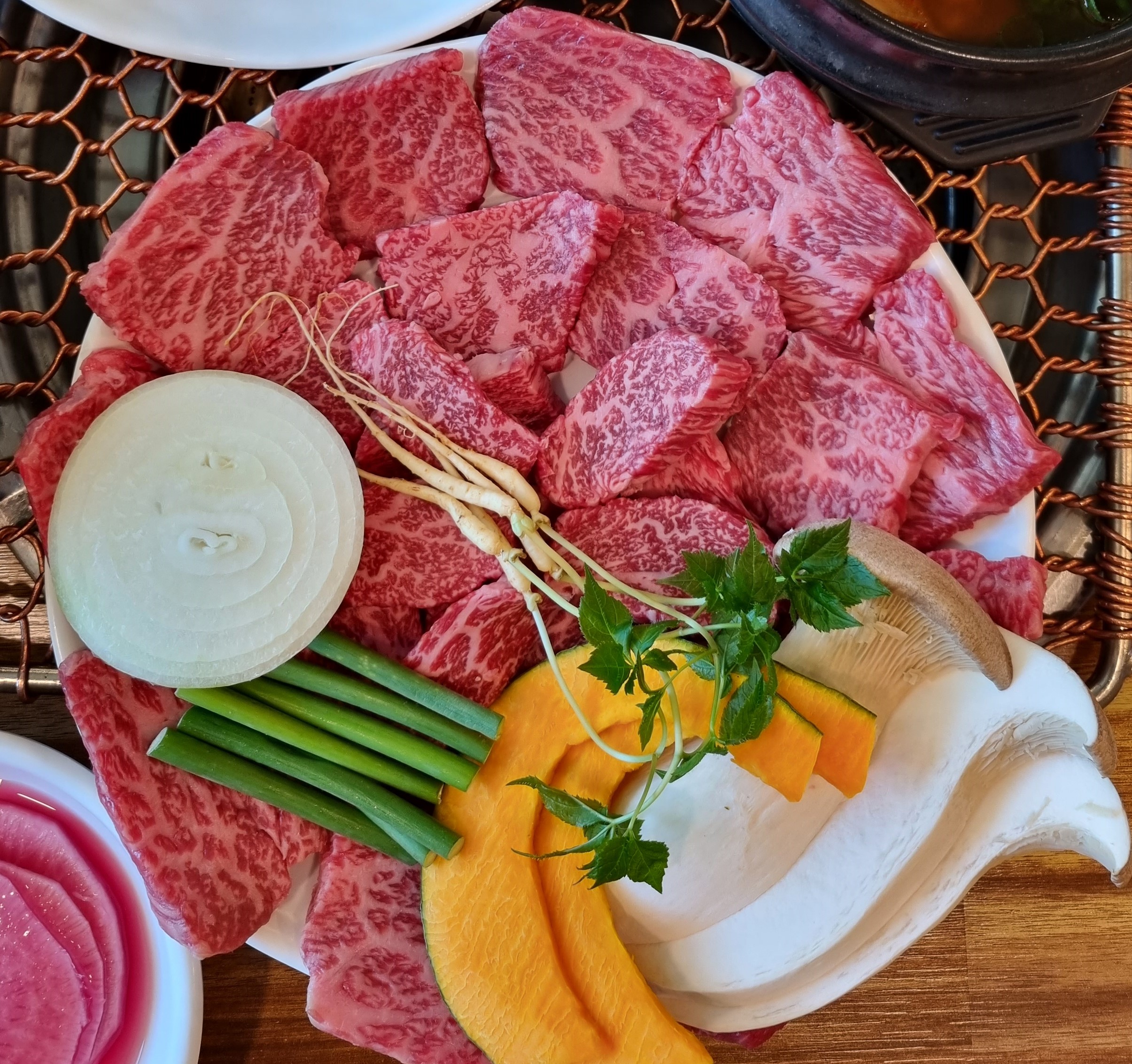 하동솔잎돼지순수한우