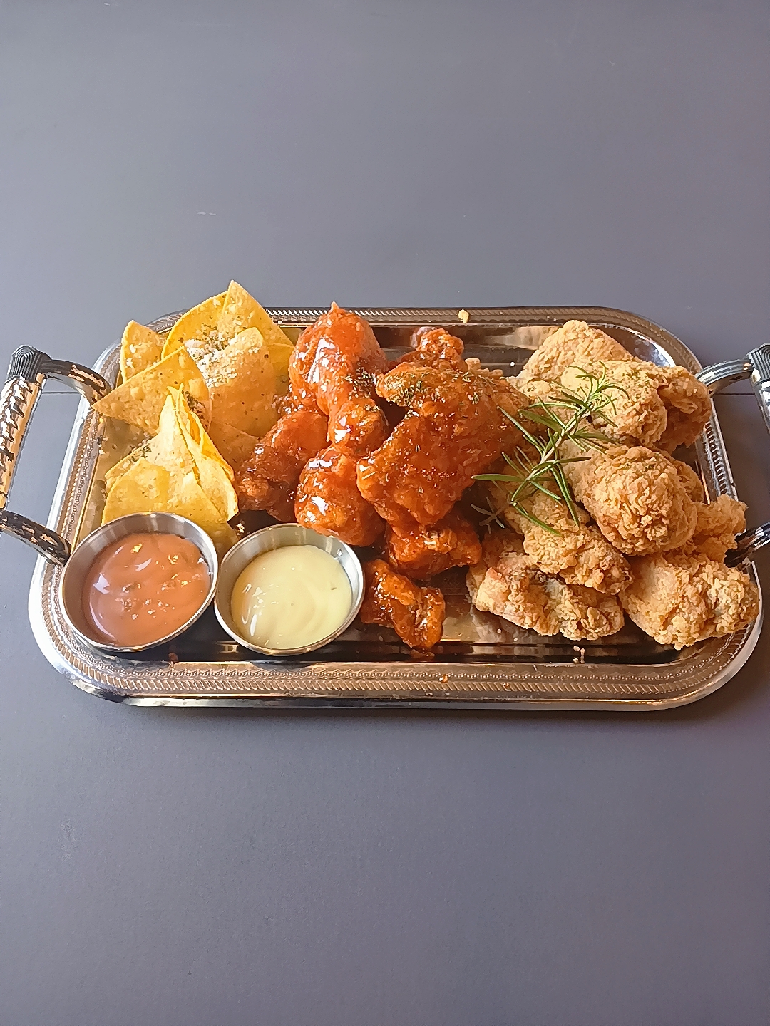 강스키친 진주