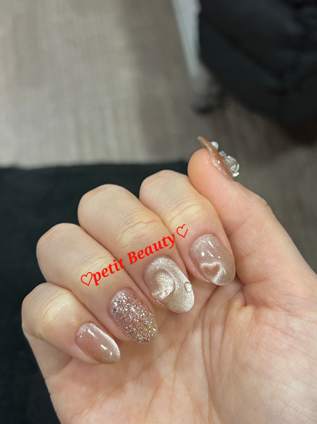 쁘띠속눈썹 대표 이미지