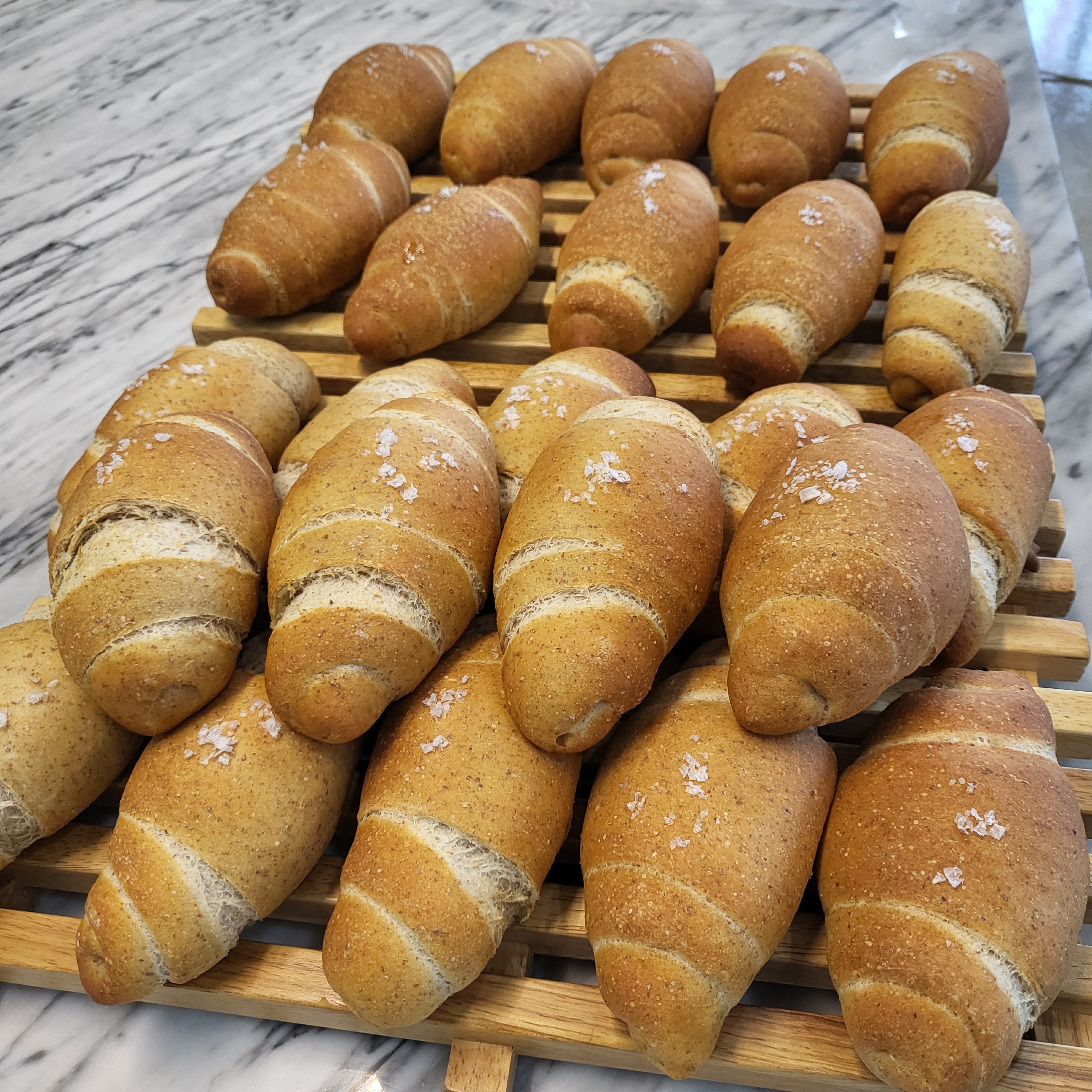 다린케이 빵식탁