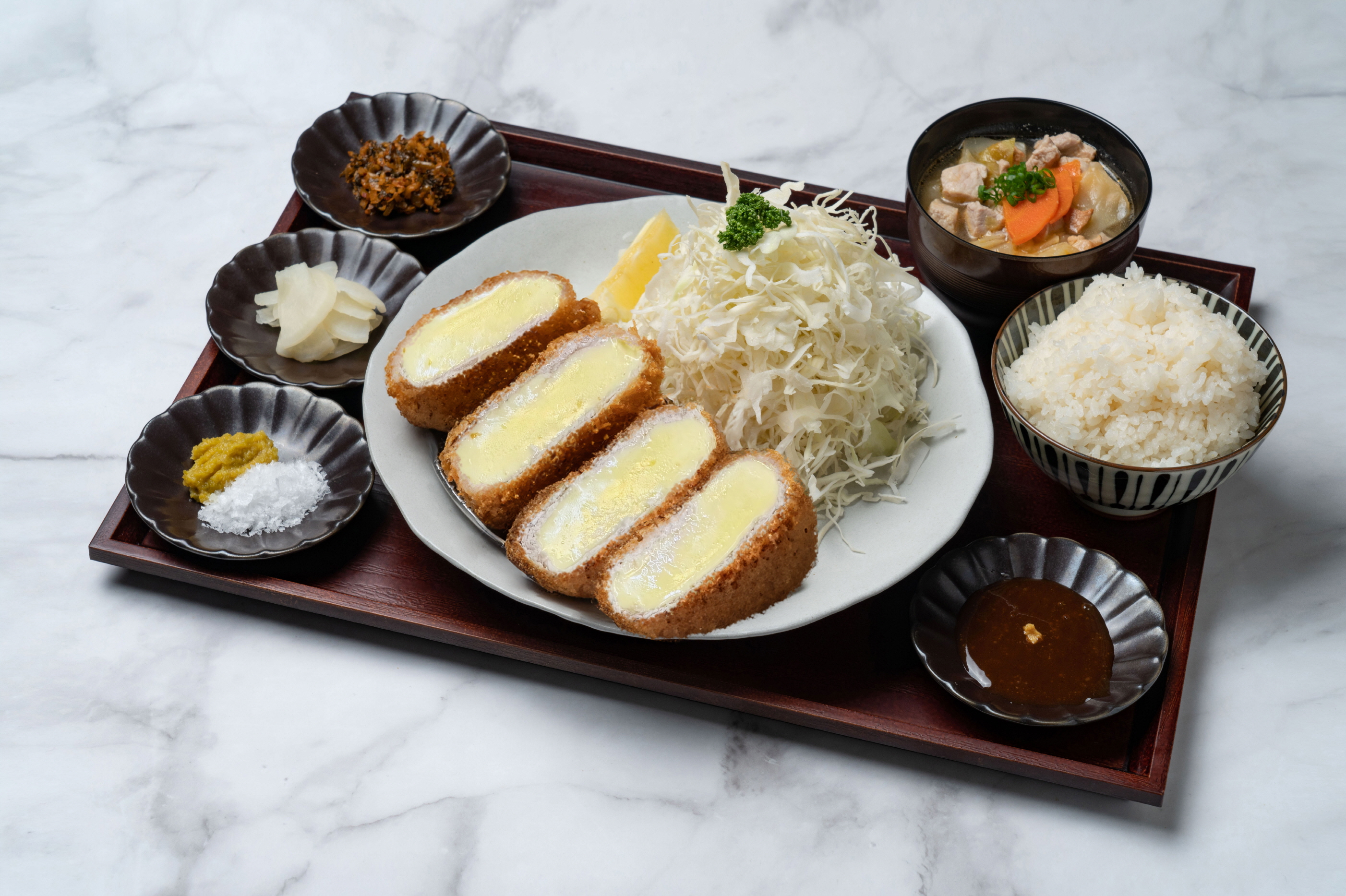 치즈카츠 정식