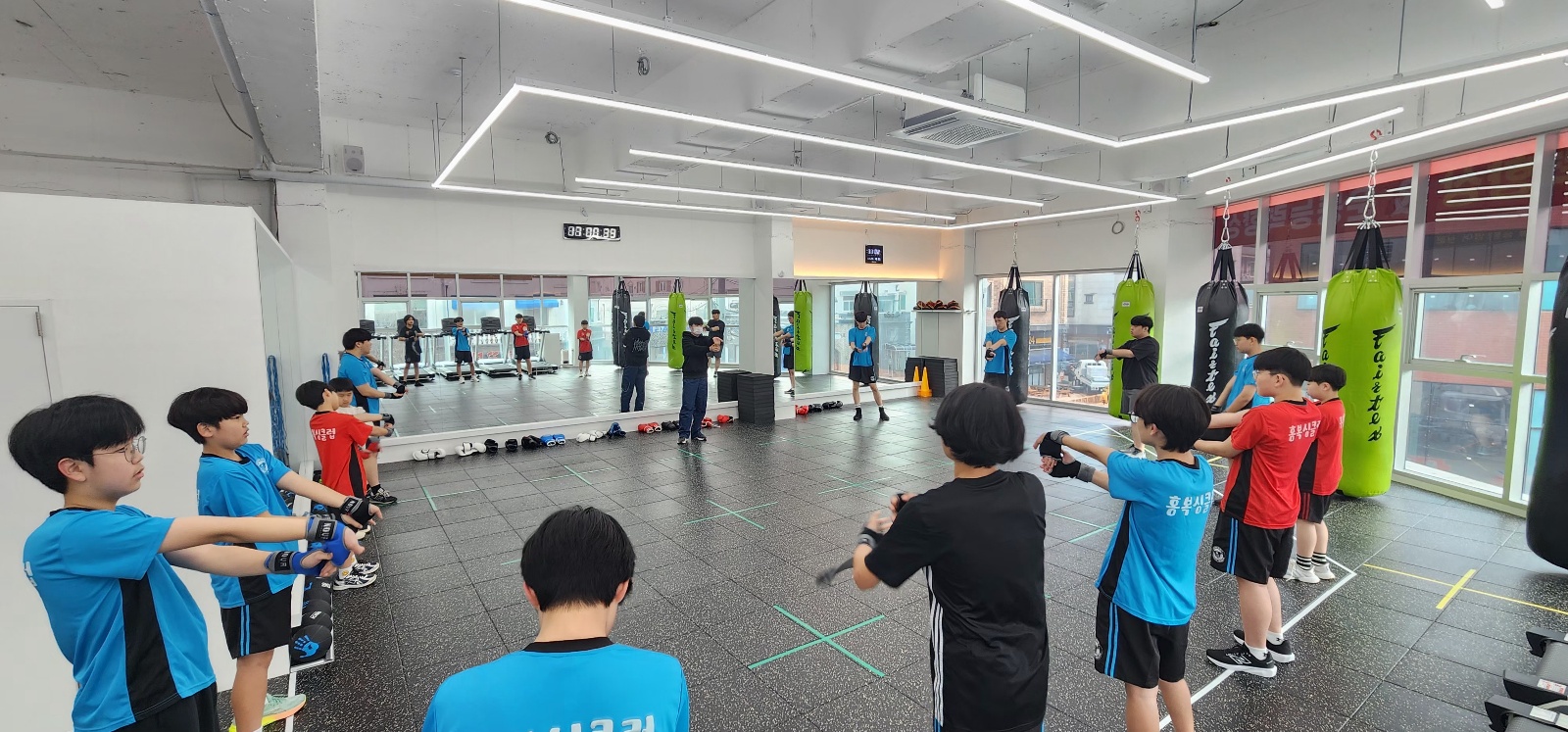충청남도 아산시 탕정면 복싱체육관 홍복싱클럽 탕정점 내부 모습 4