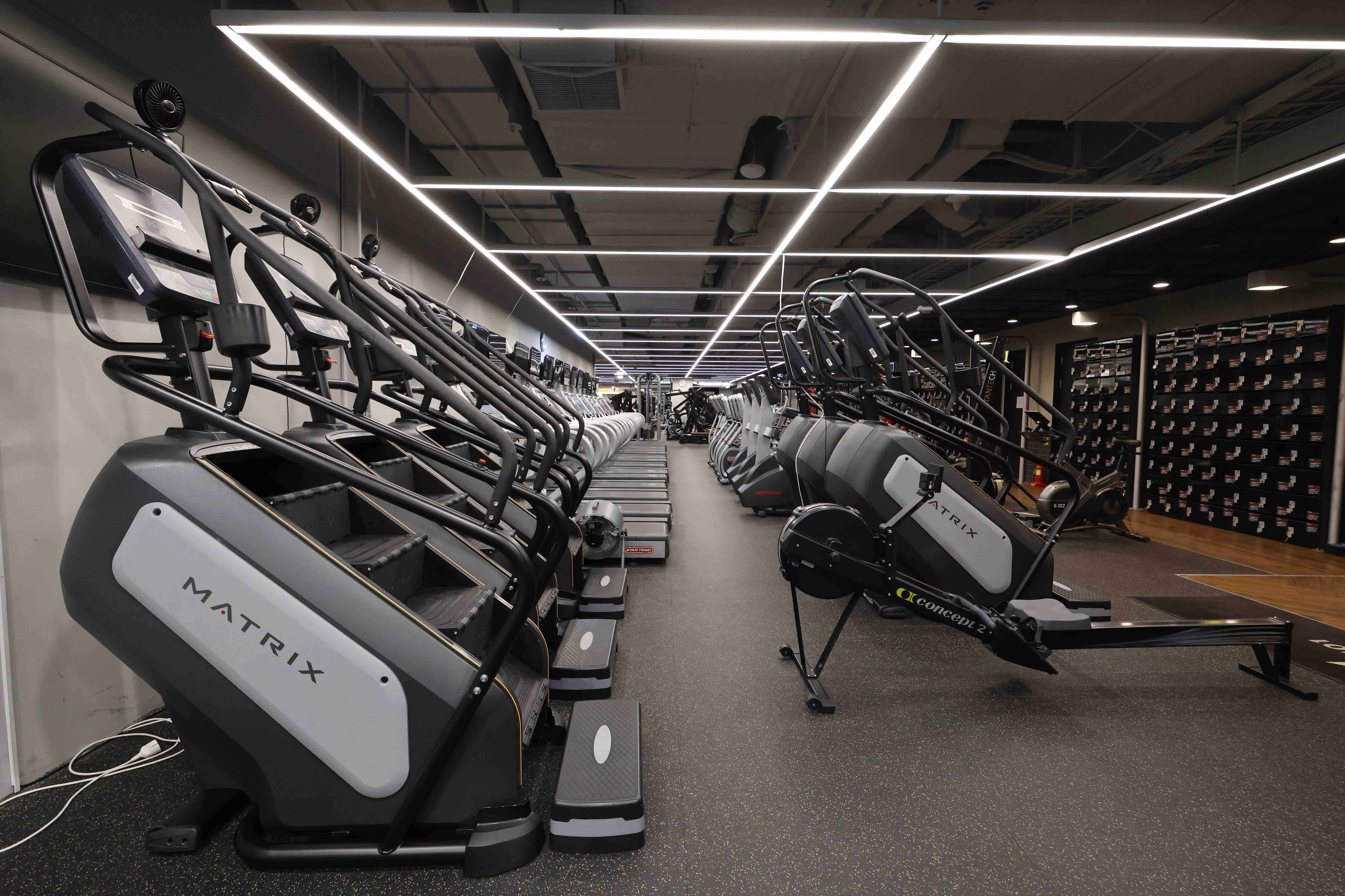 FITNESS101 명동점 내부 또는 관련 모습