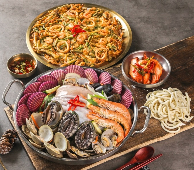 박승광해물손칼국수 아산신정호점