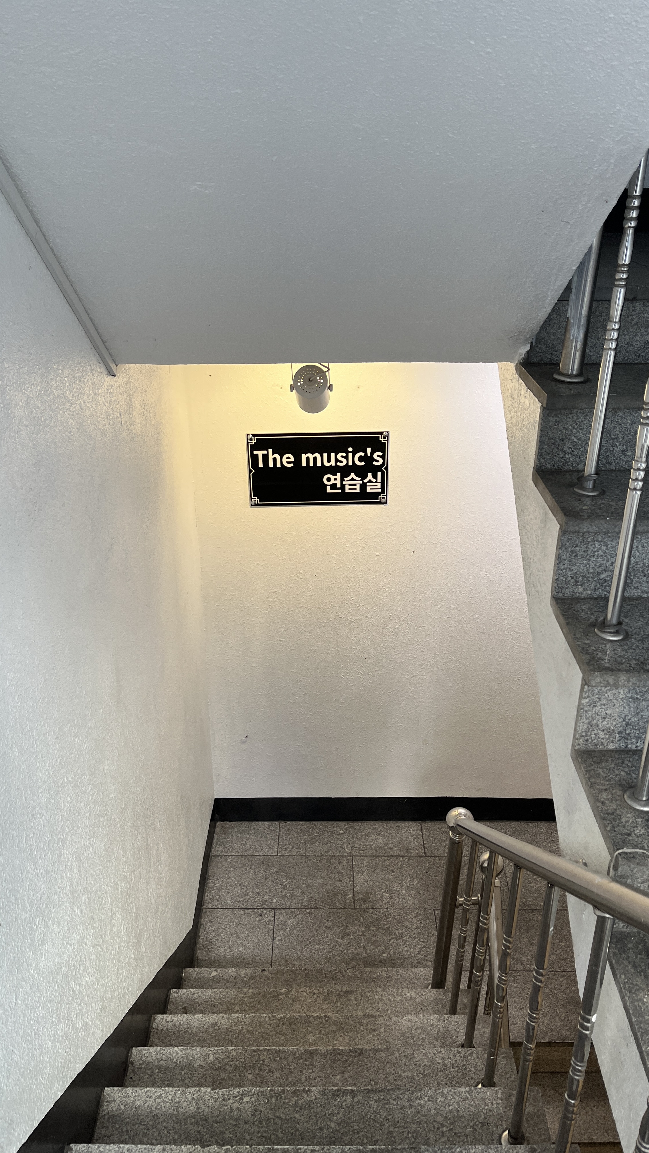 1번째 스튜디오 사진