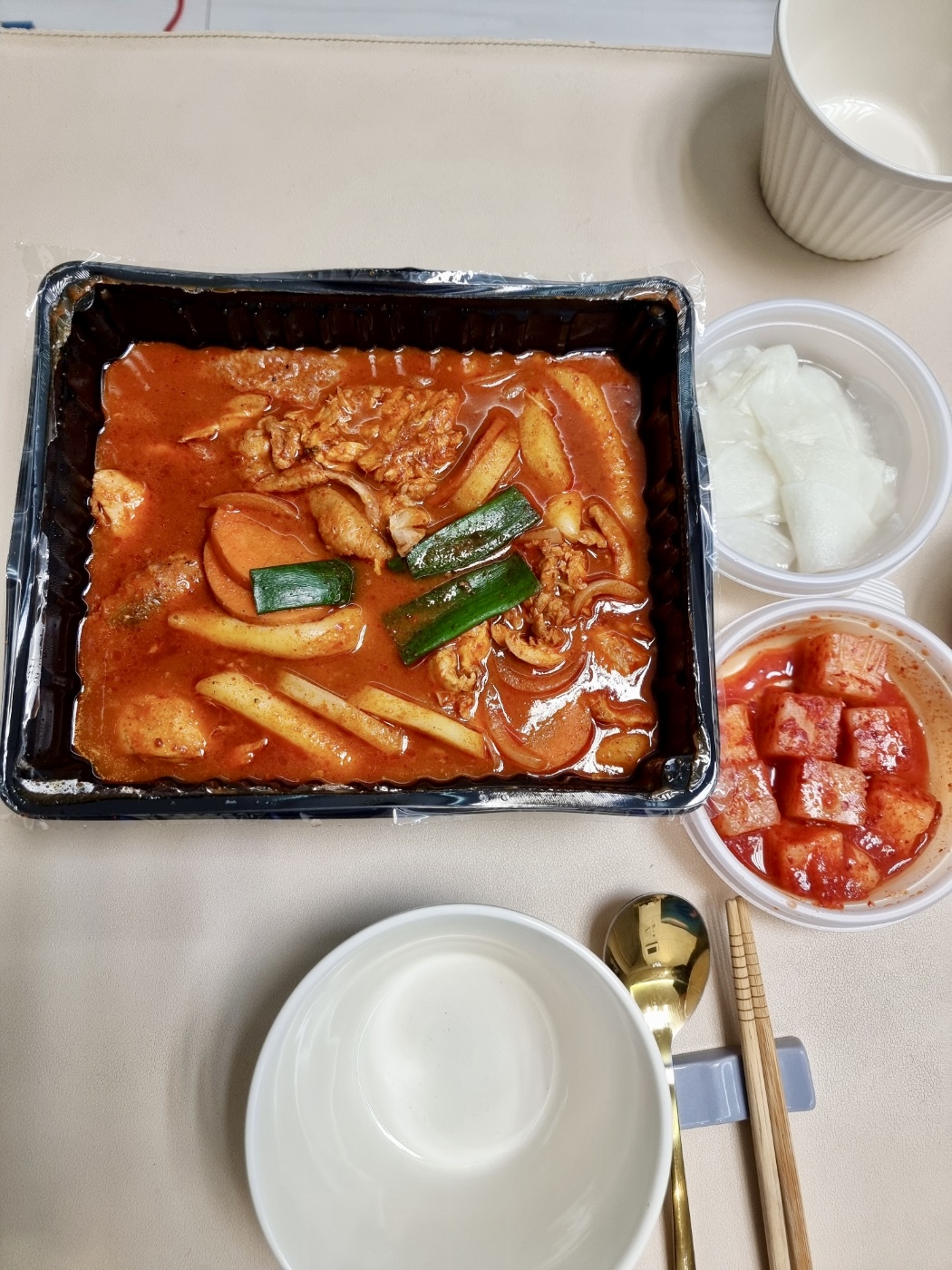 홍닭백닭 장안동점