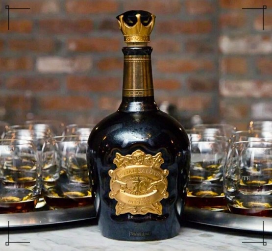 Royal Salute 32 Year Old (로얄살루트 32년)