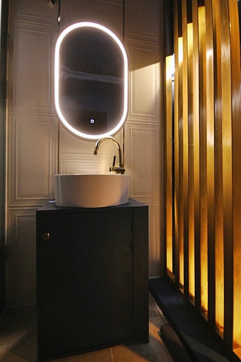 4번째 스튜디오 사진