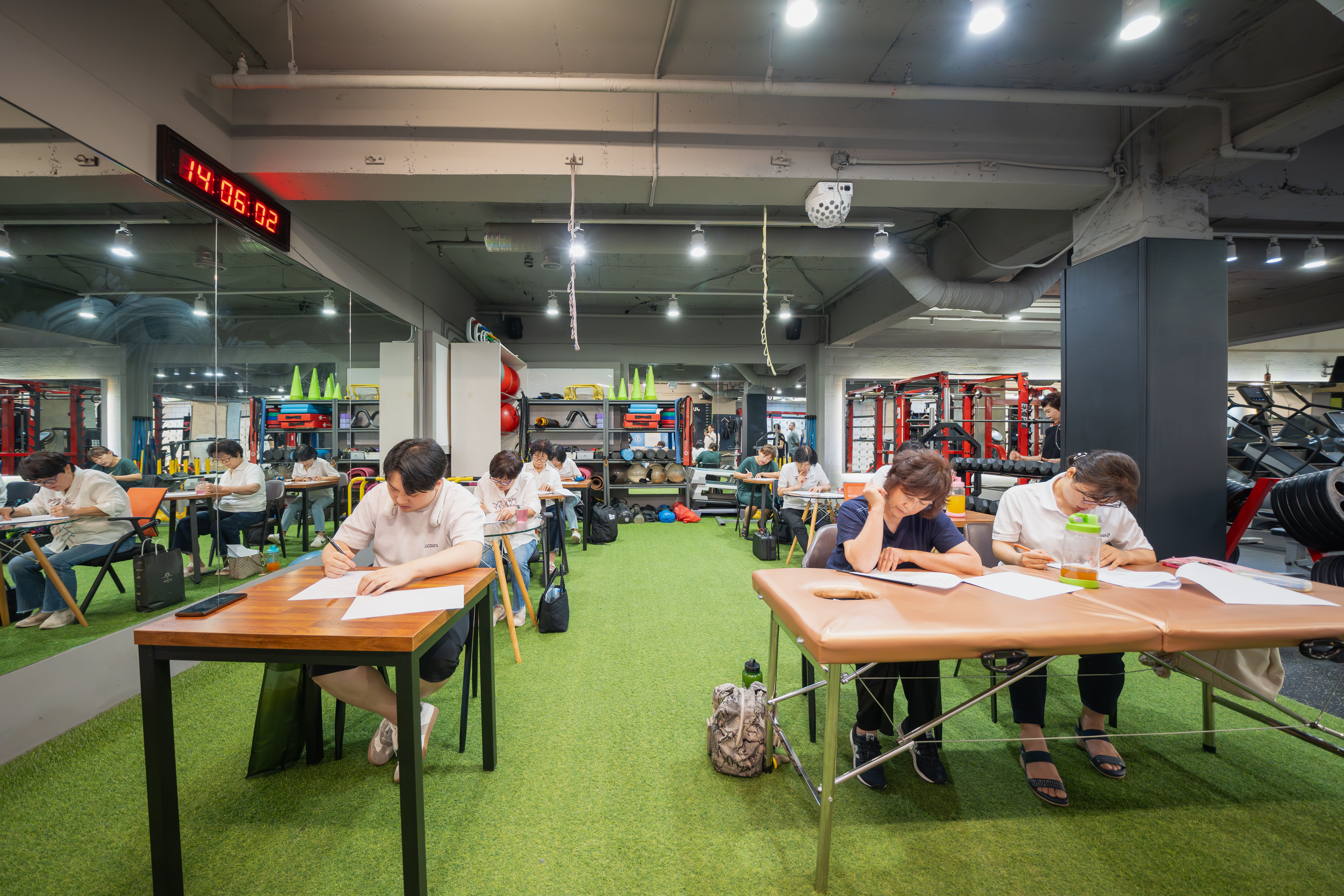 EMS 트레이닝 전문 장비