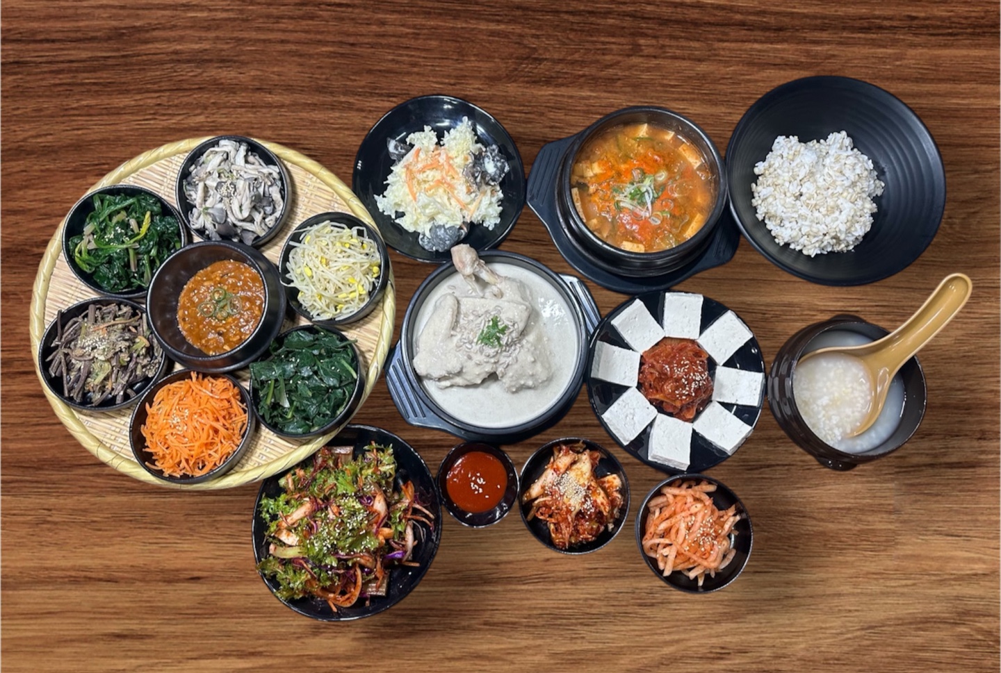 들깨반계탕+보리밥정식(2인에 반마리)