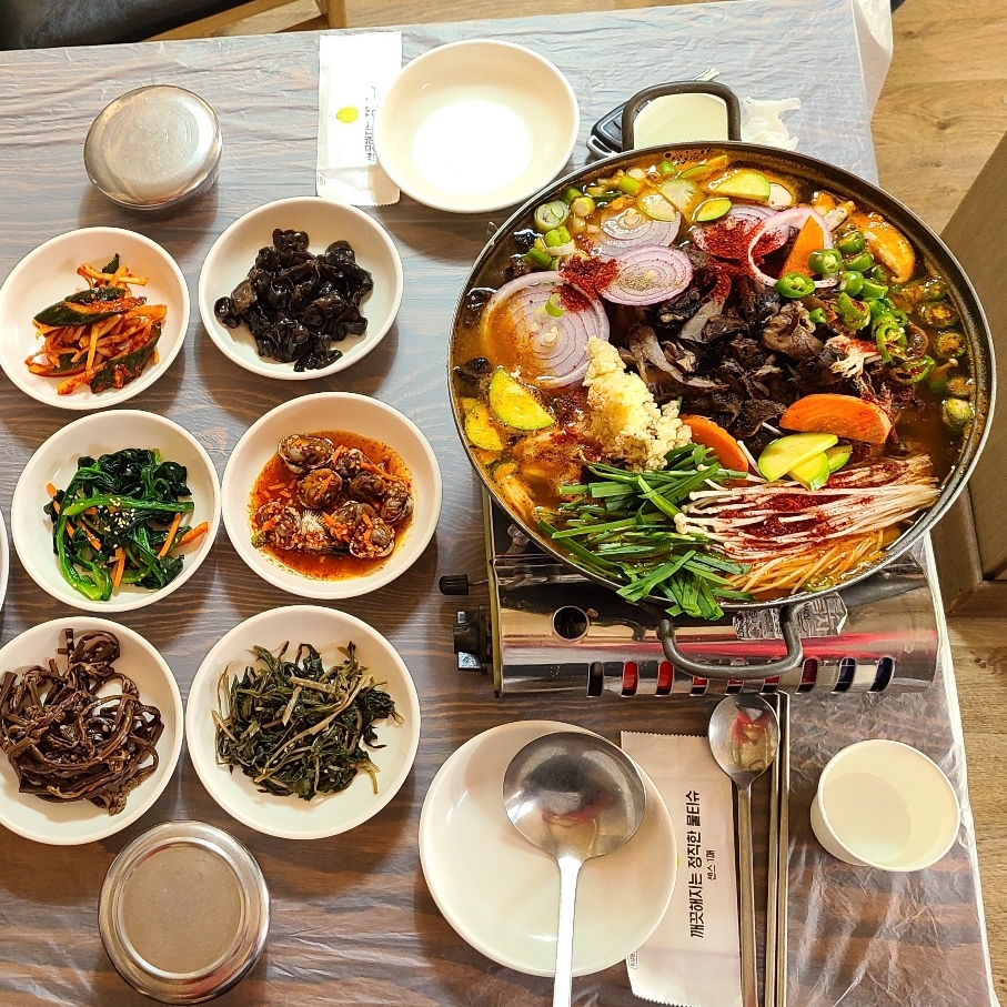 월악산 덕주골산장 설명사진