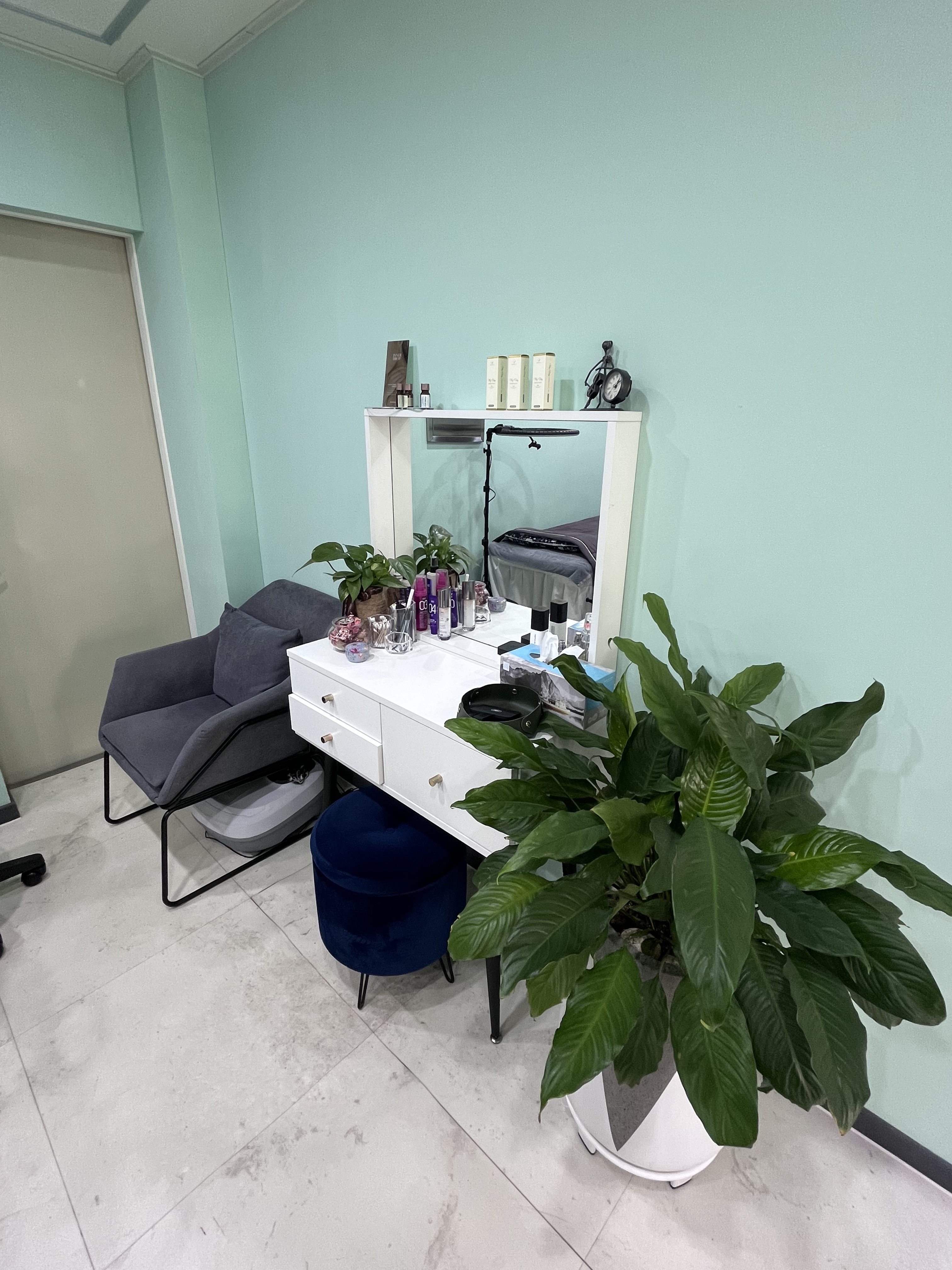 이리나 네일 라운지 대표 이미지