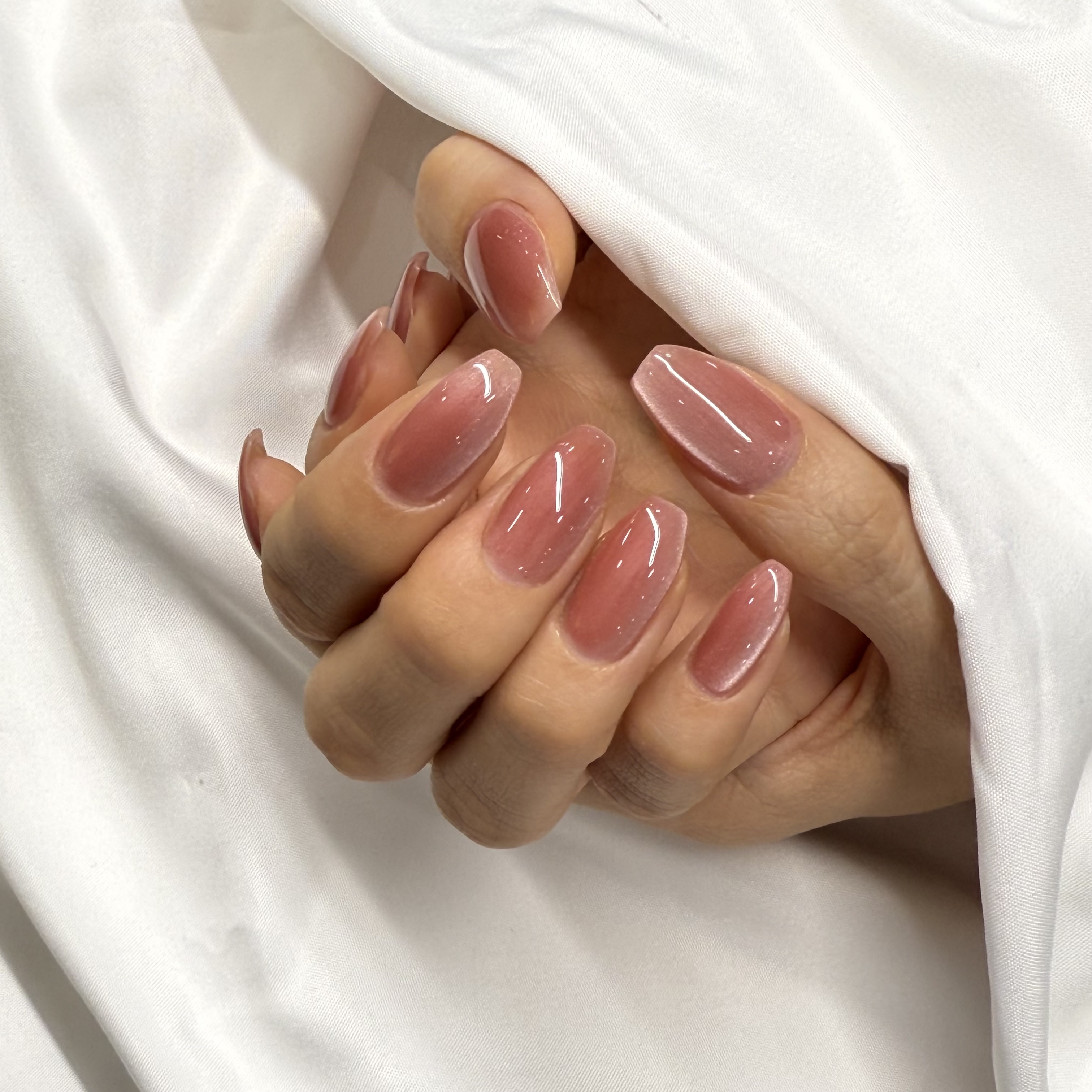 헬리아네일 운정역점
