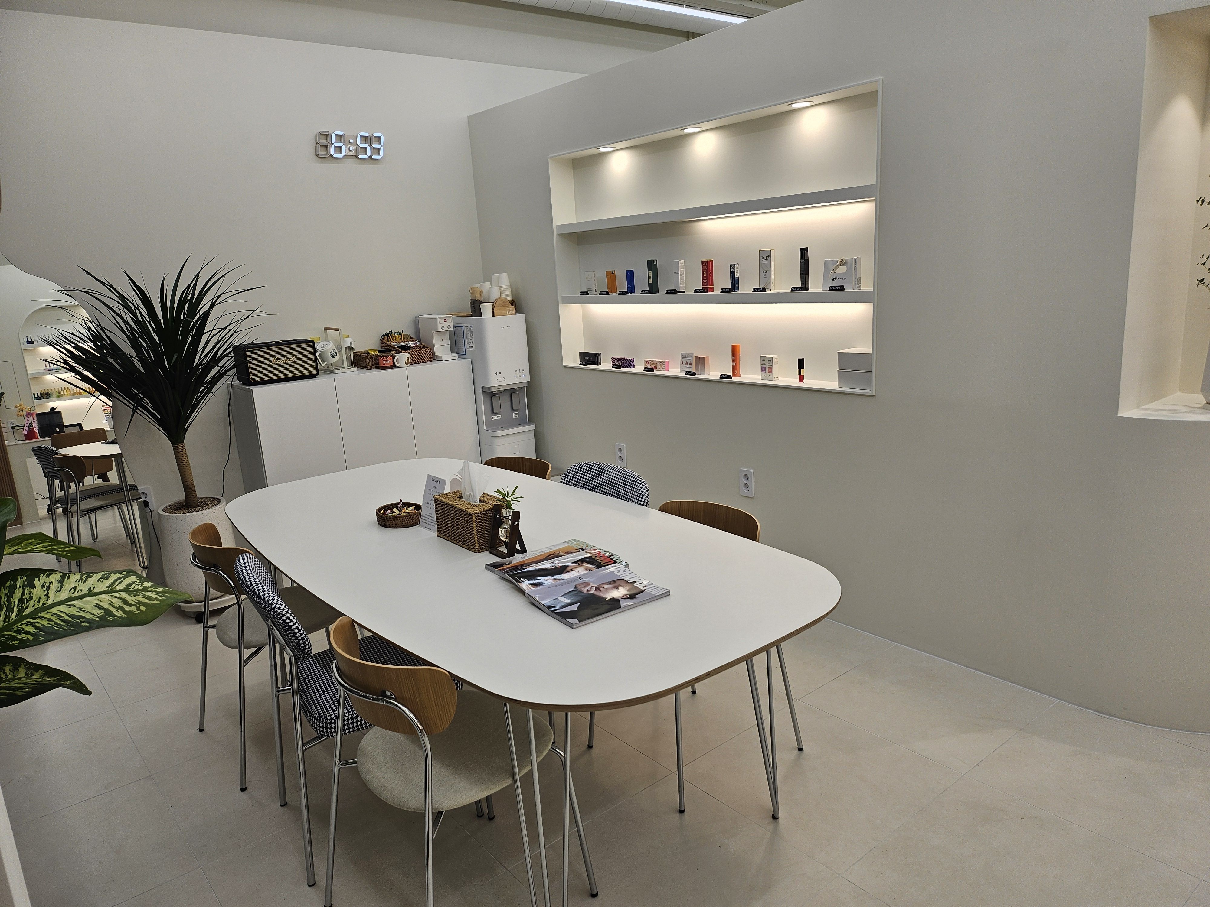 마녀속눈썹&네일 대표 이미지