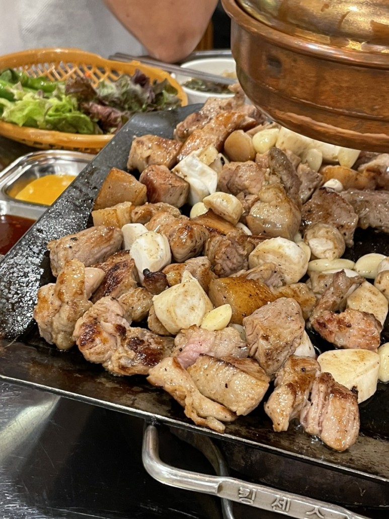 평화김해뒷고기 경성대부경대점