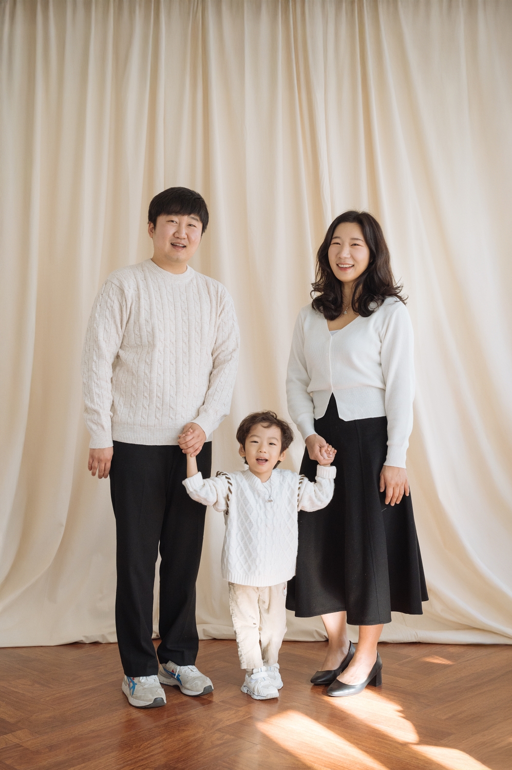 더 렐스튜디오