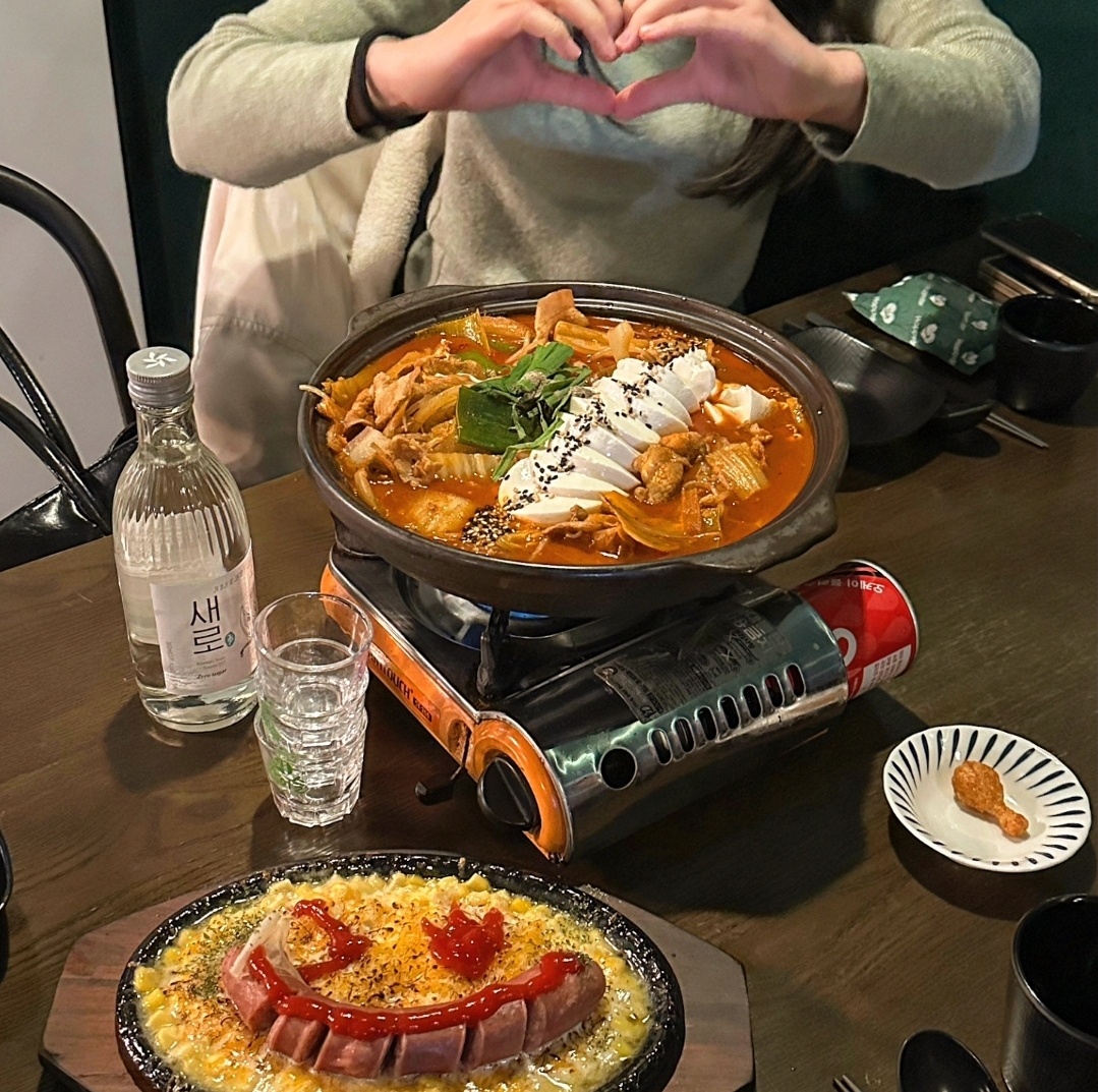호랑이집 동성로 내부 또는 관련 모습