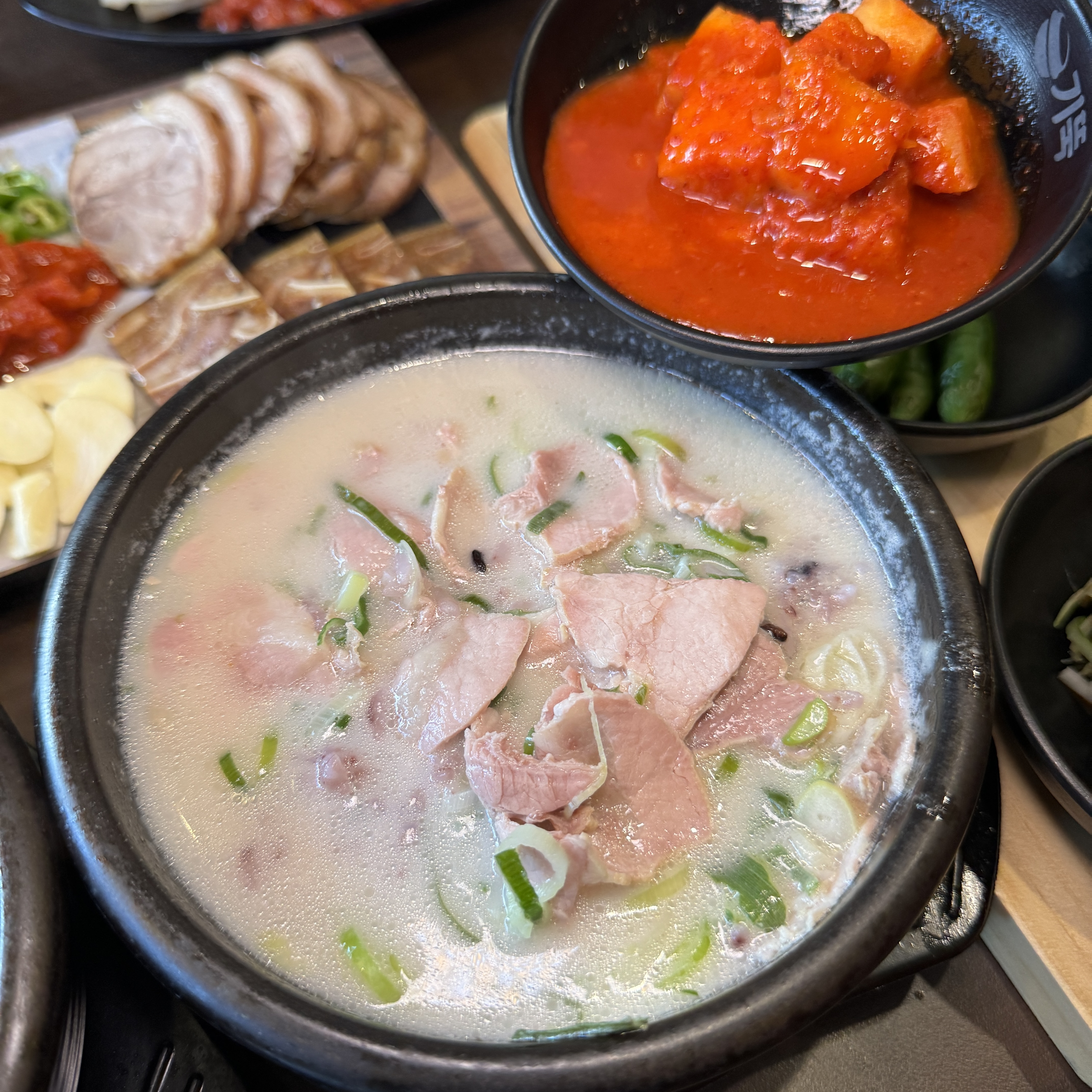 기울어진 뚝배기 용인동백점 설명사진
