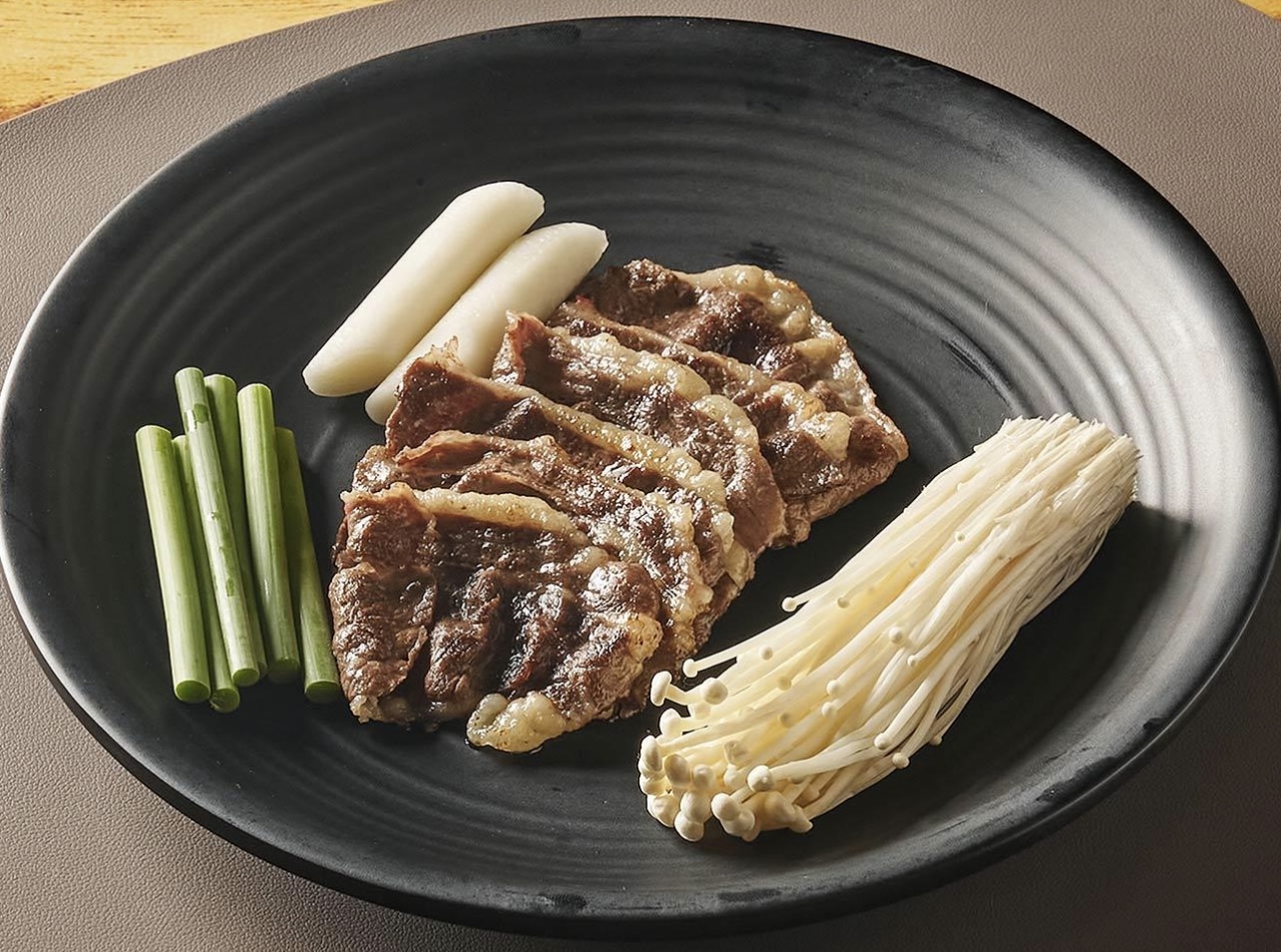 맛찬들왕소금구이 광교호수공원점