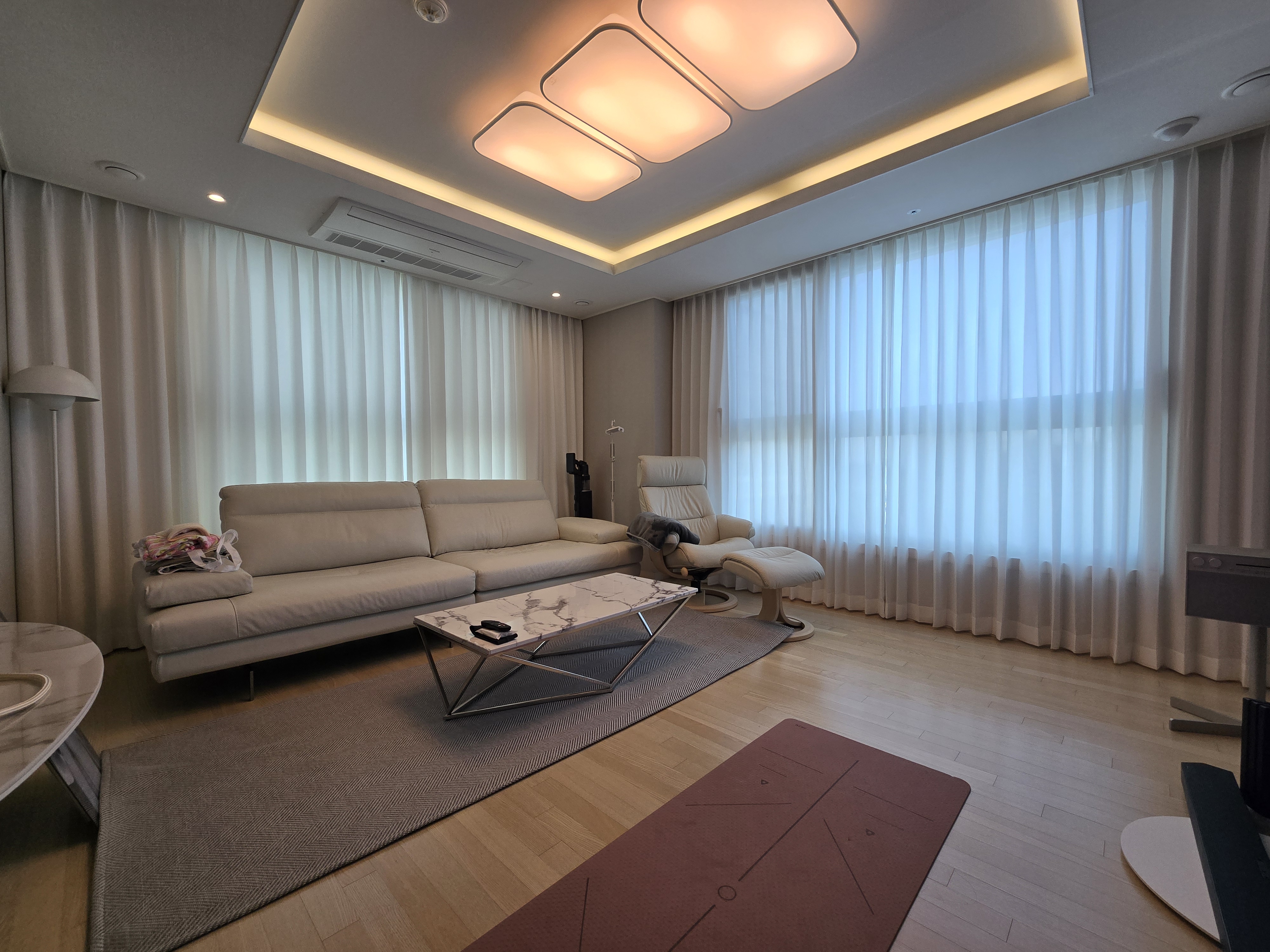 아트미 커튼 앤 블라인드 용산점