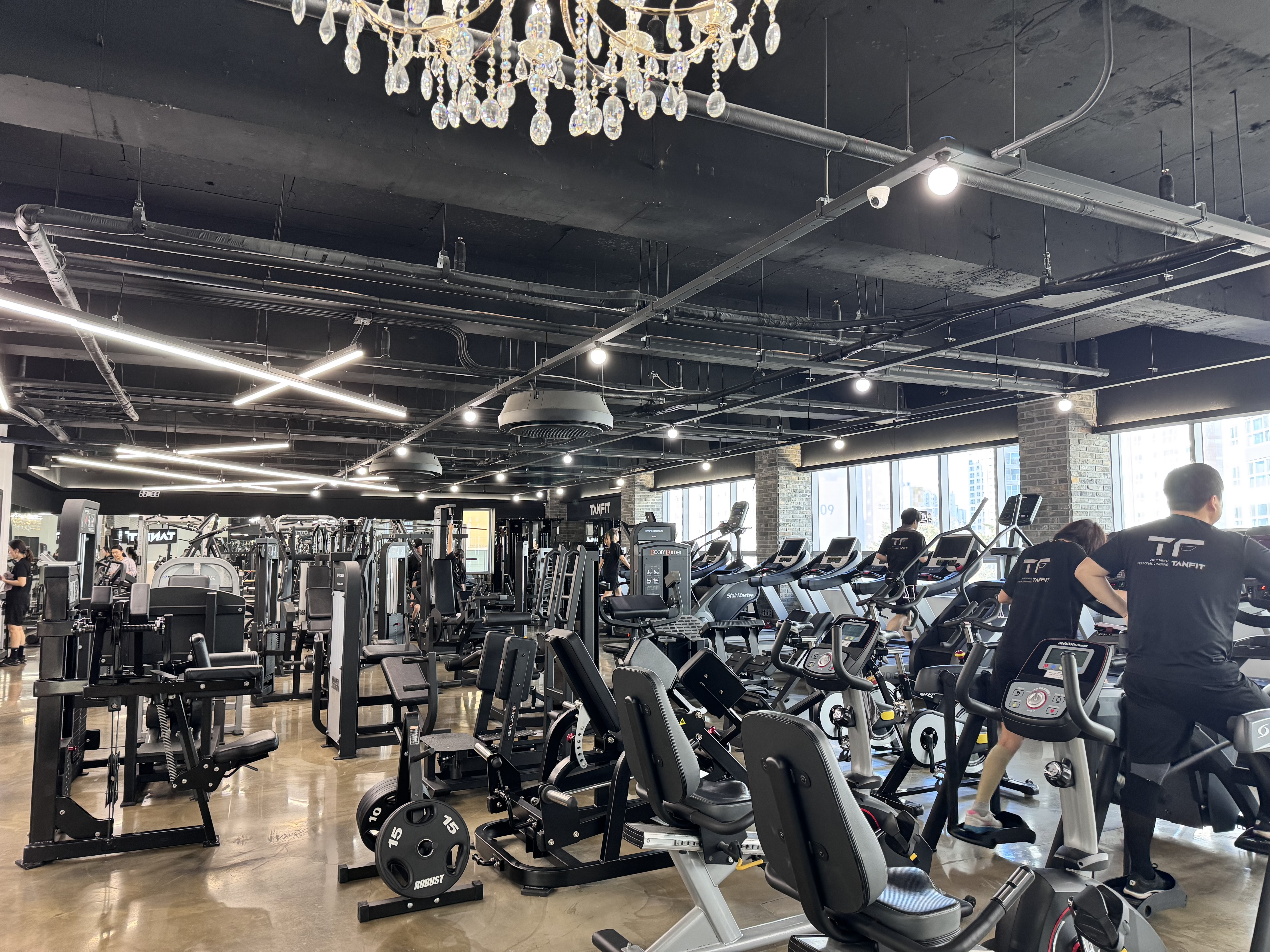 탠핏휘트니스 진주혁신점