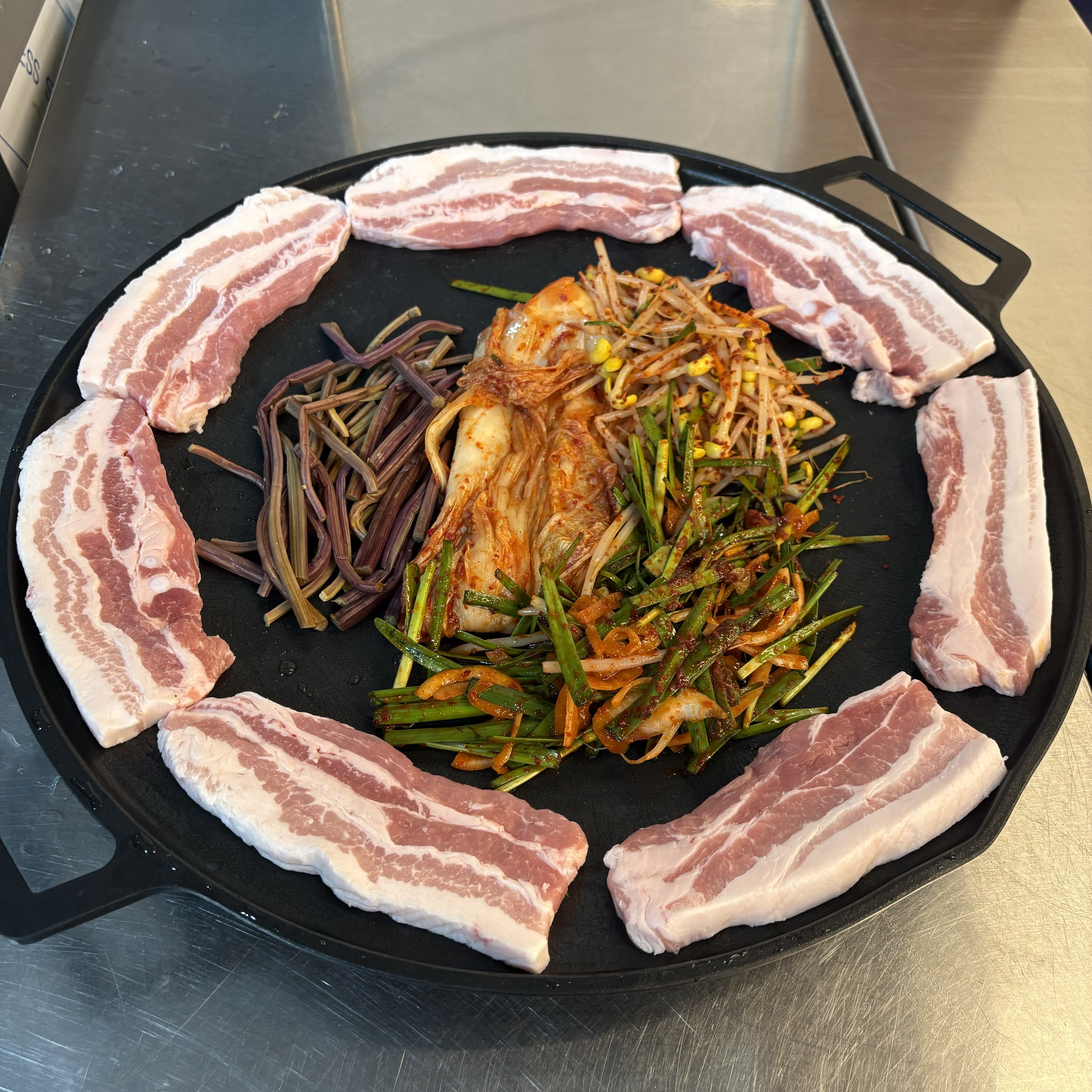 부추통김치삼겹살
